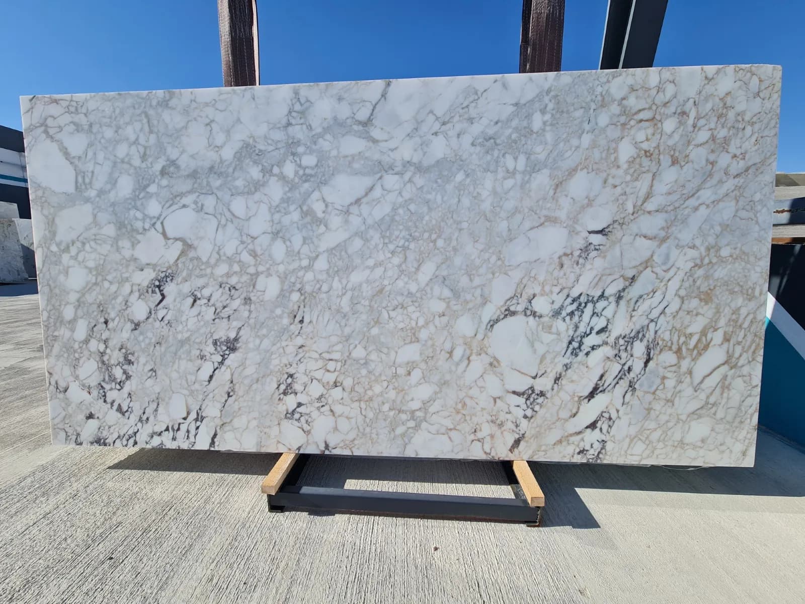 Afyon White Gold · Select