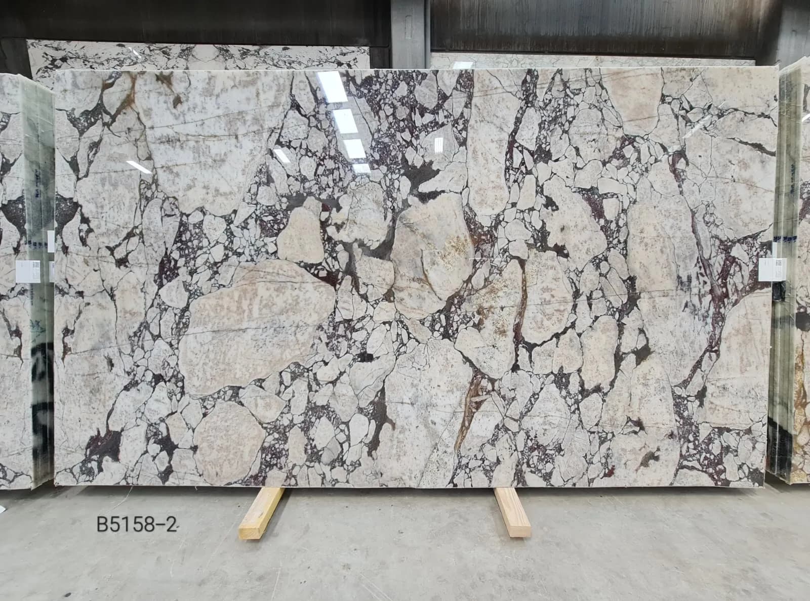 Calacatta Viola · Select