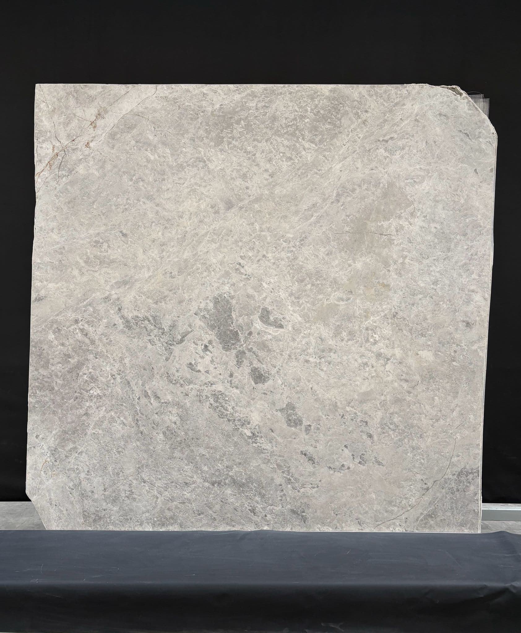 Tundra Grey · Select
