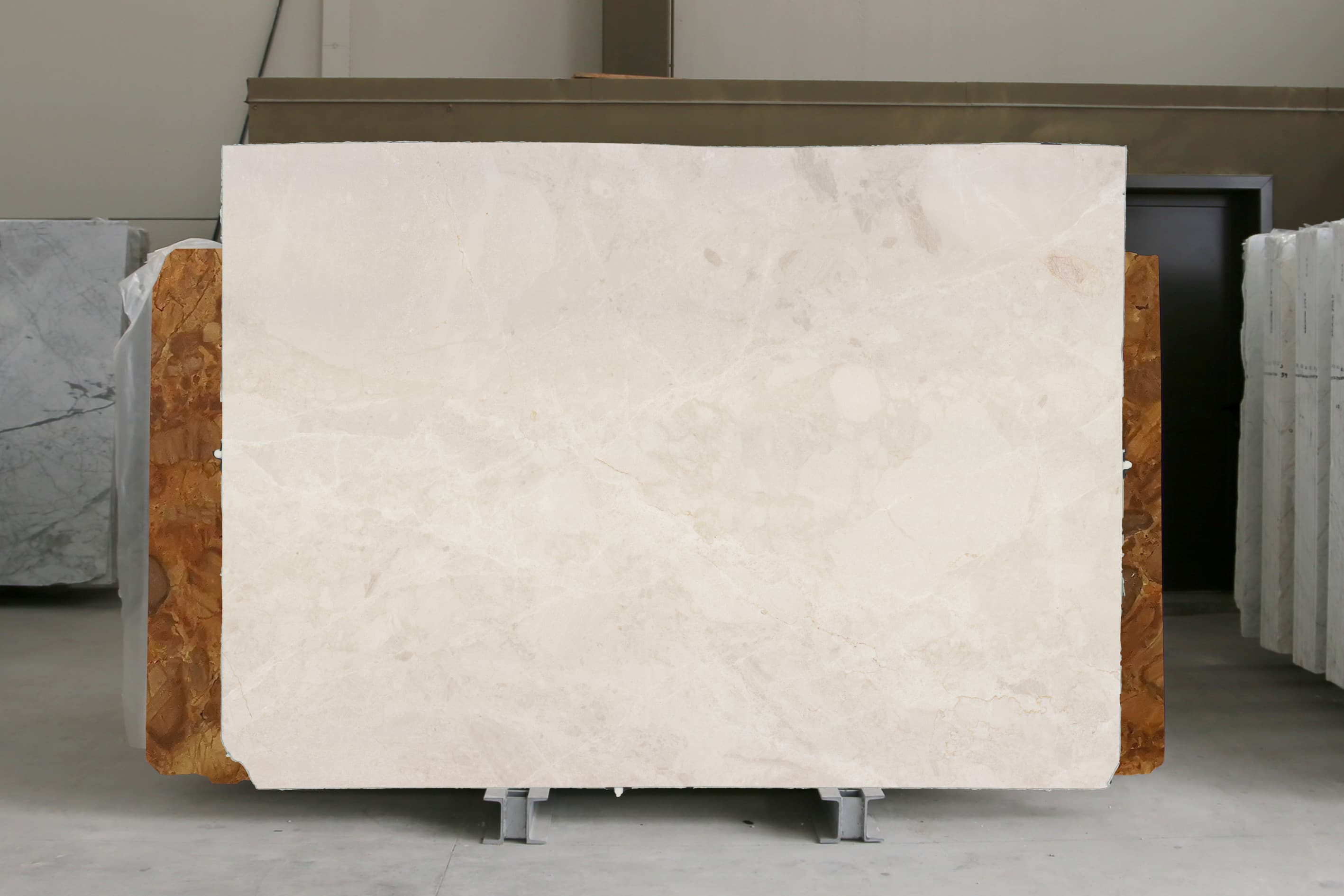 Burdur Light Cream · Select