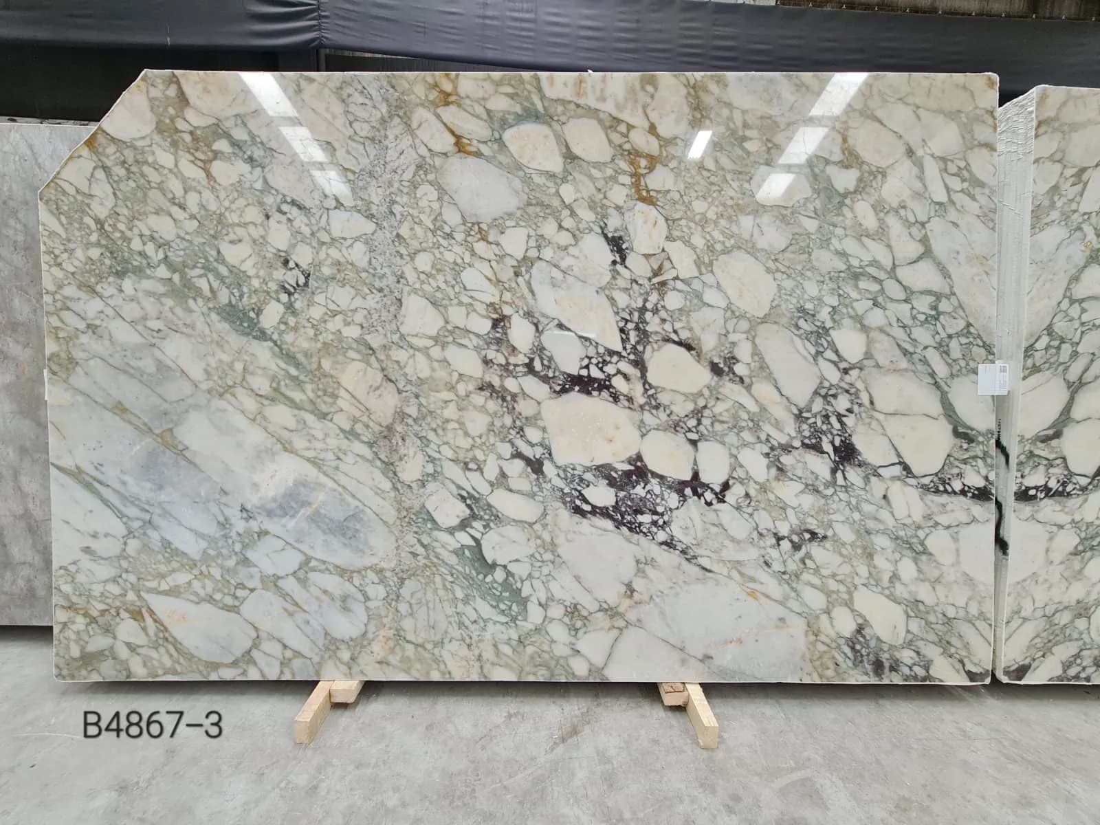 Calacatta Verde · Select