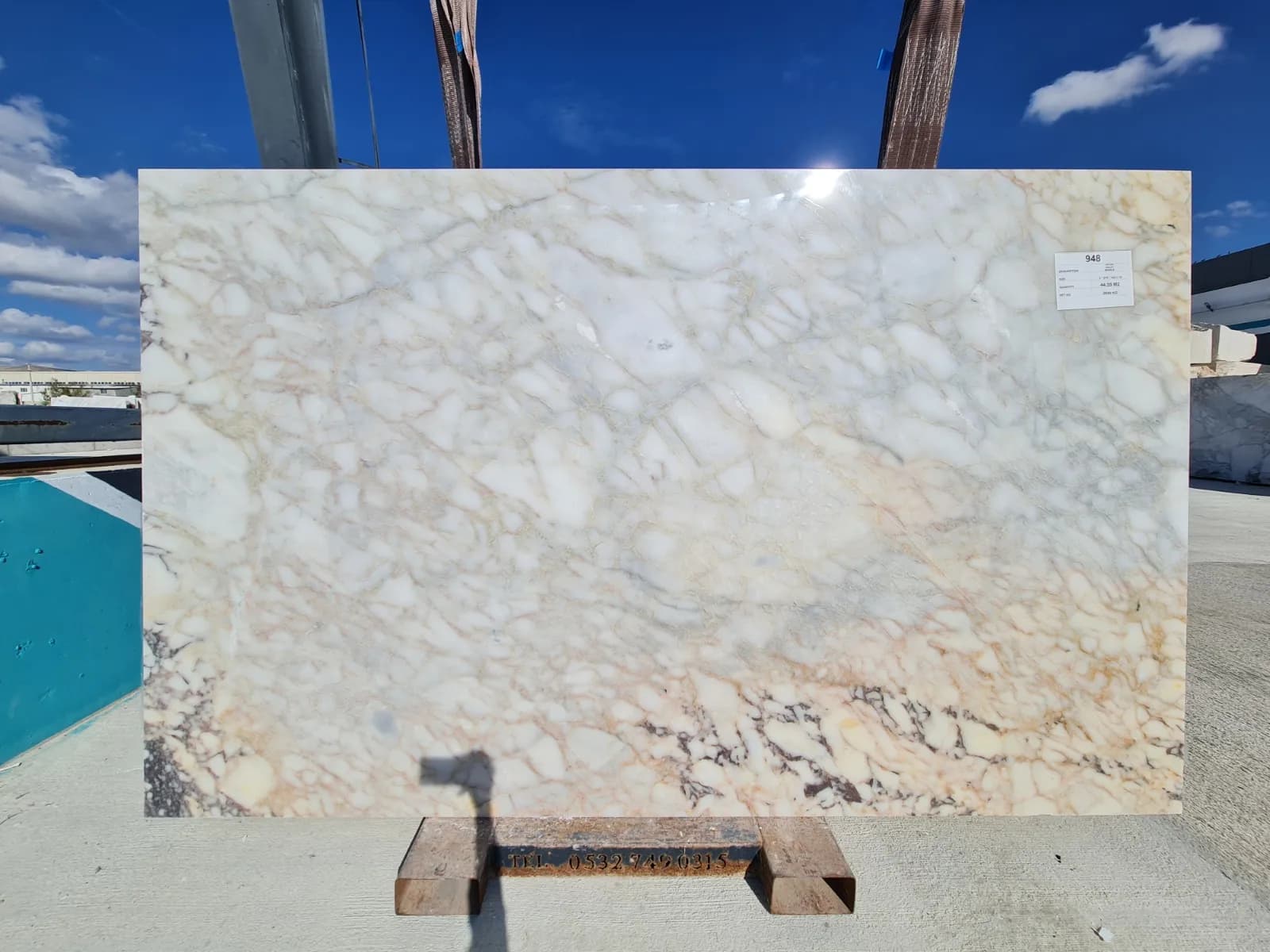 Afyon White Gold · Select