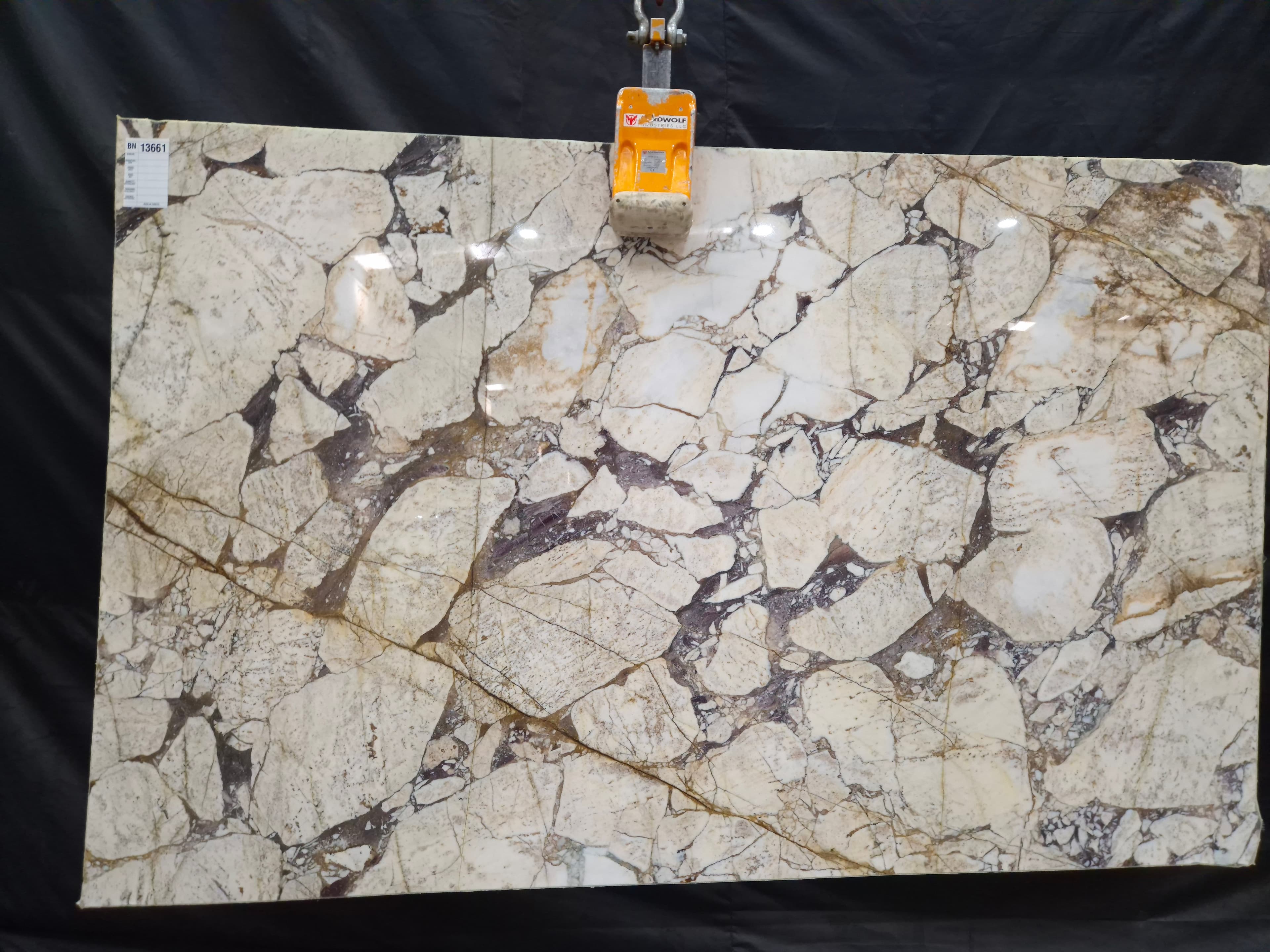 Calacatta Viola Gold · Select