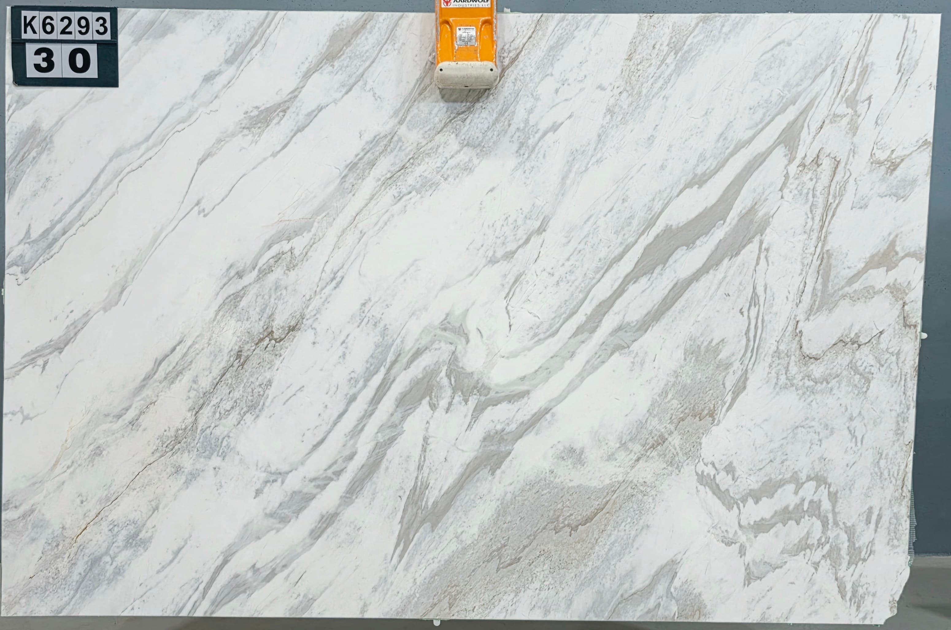 Calacatta Wave · Select