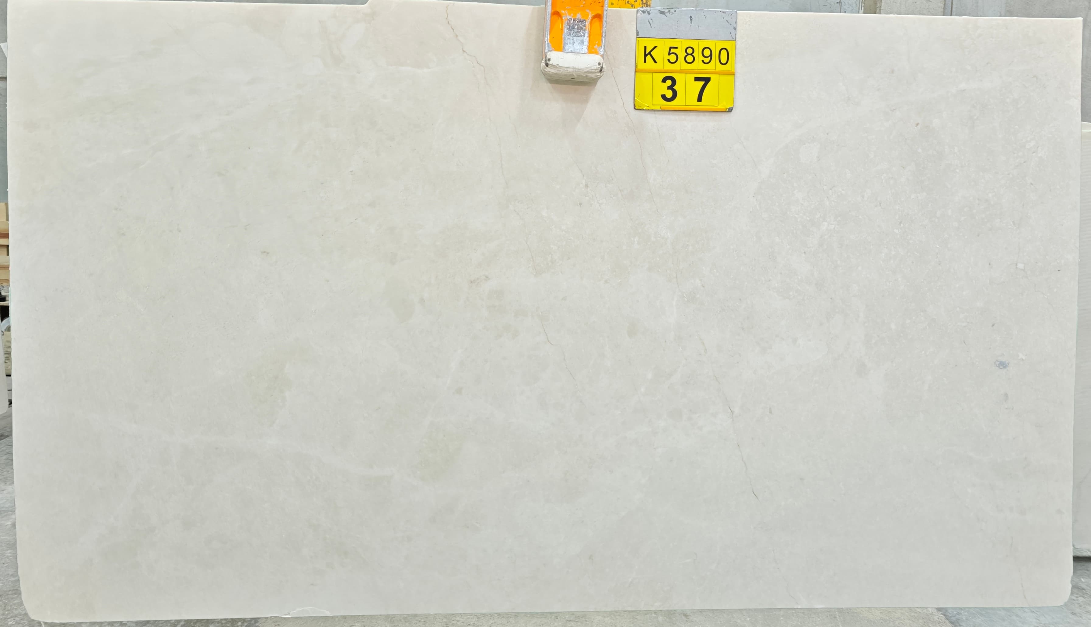 Burdur Light Cream · Select