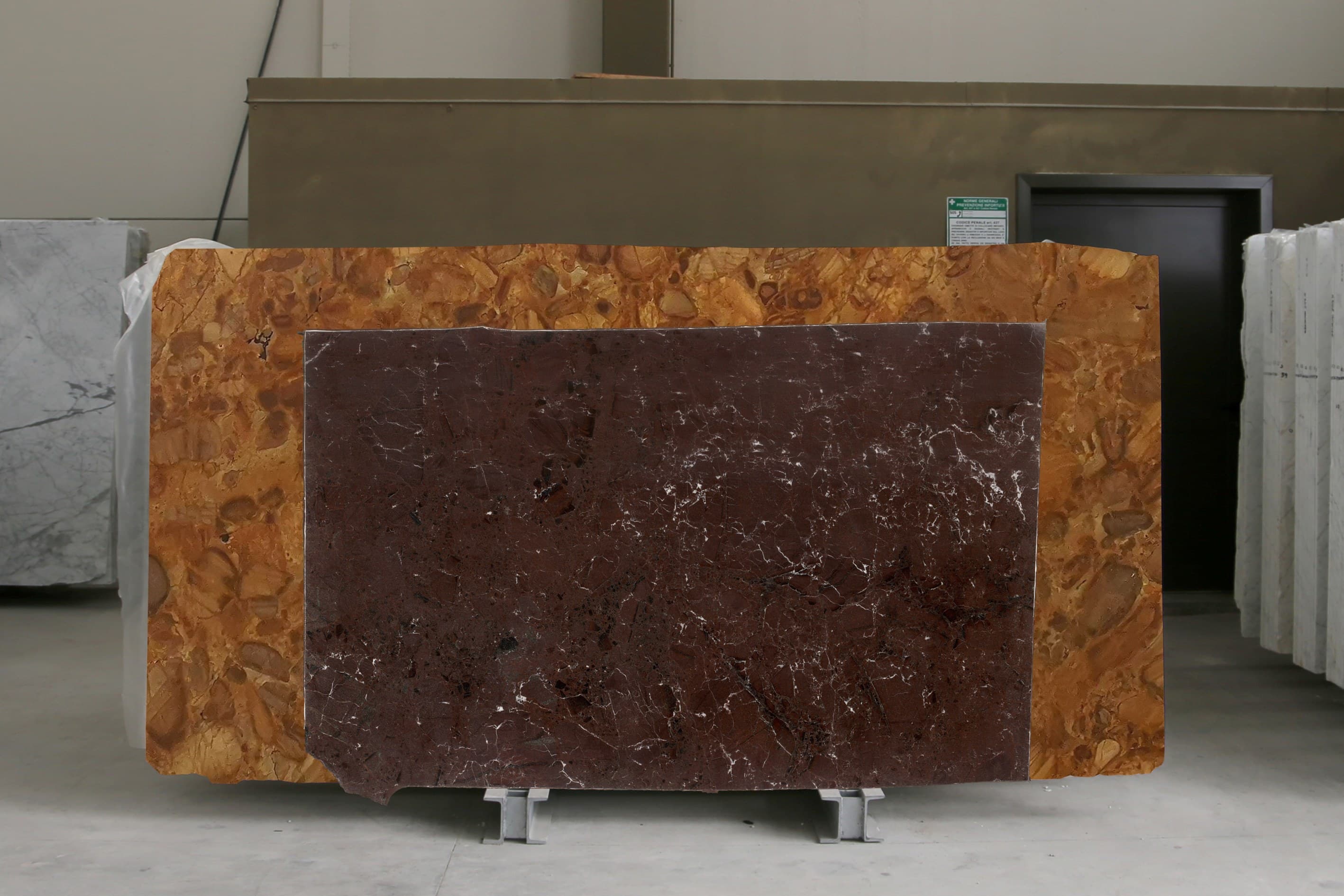 Rosso Levanto · Select · 140×223×2 cm
