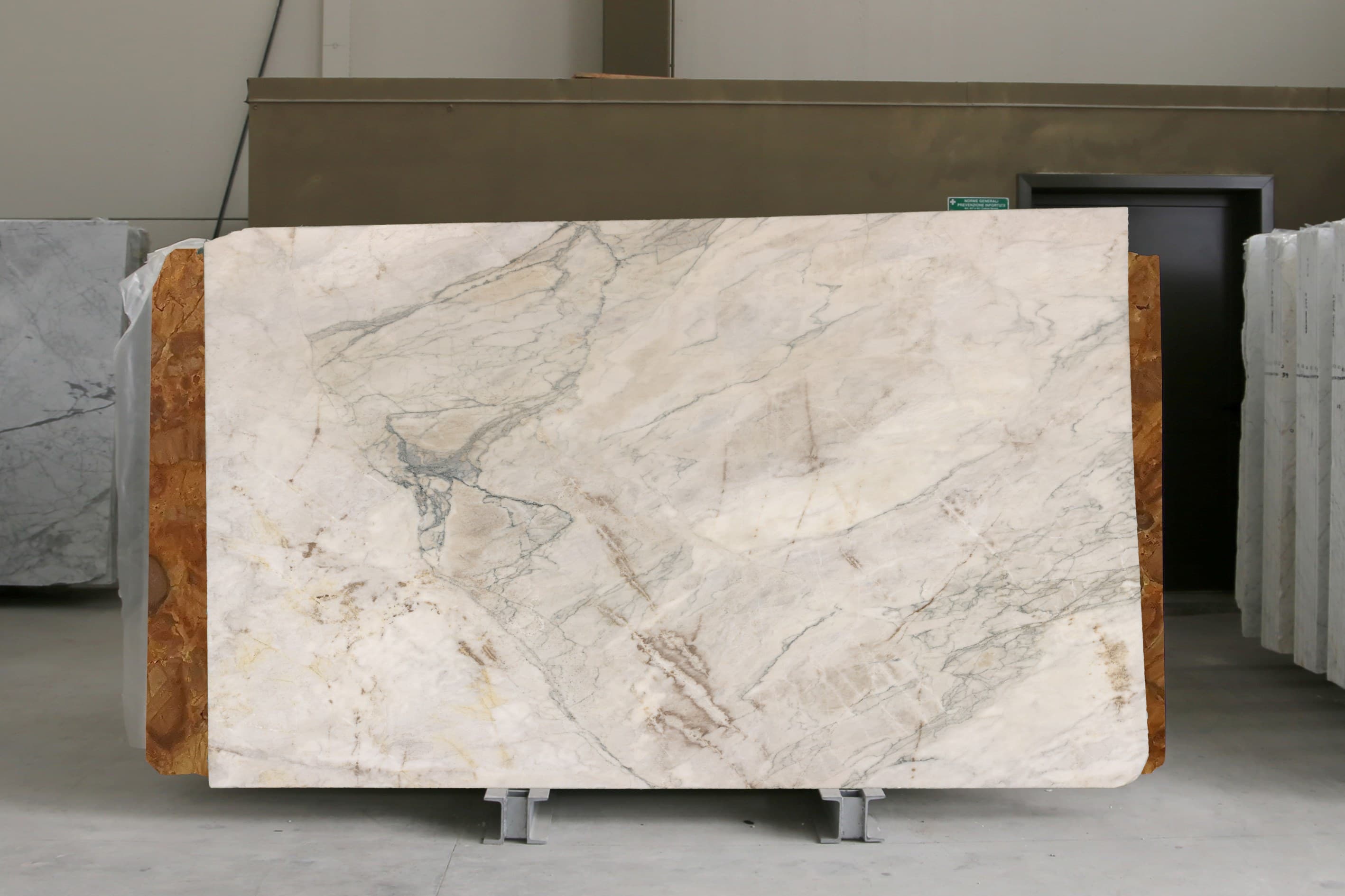 Calacatta Verde · Select