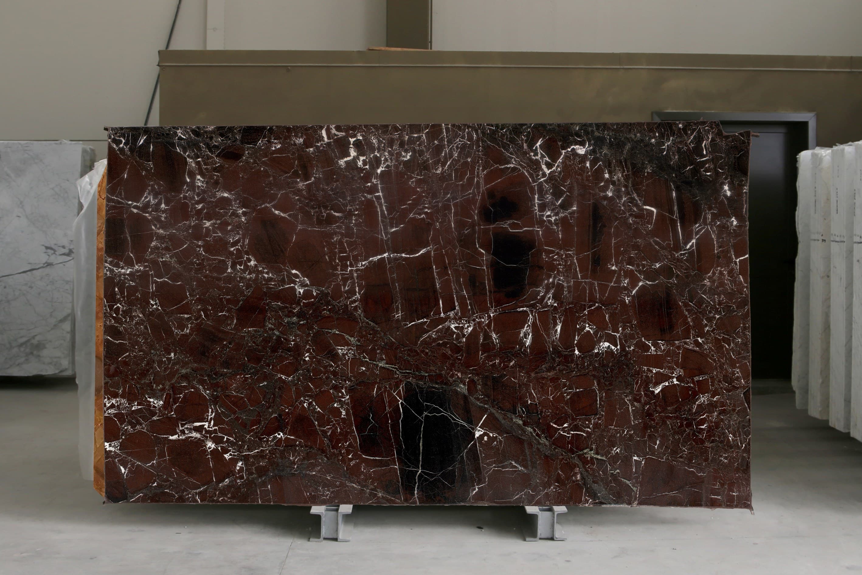 Rosso Levanto · Select · 170×300×2 cm