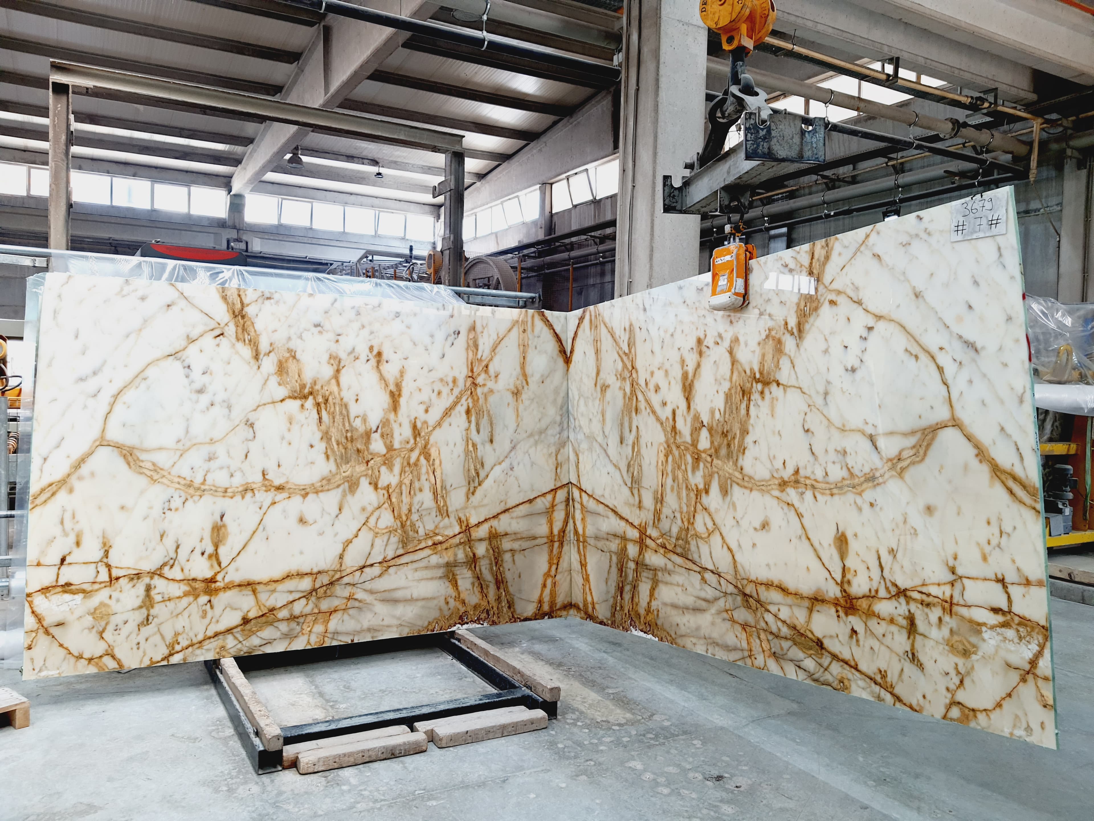 Calacatta Gold 1