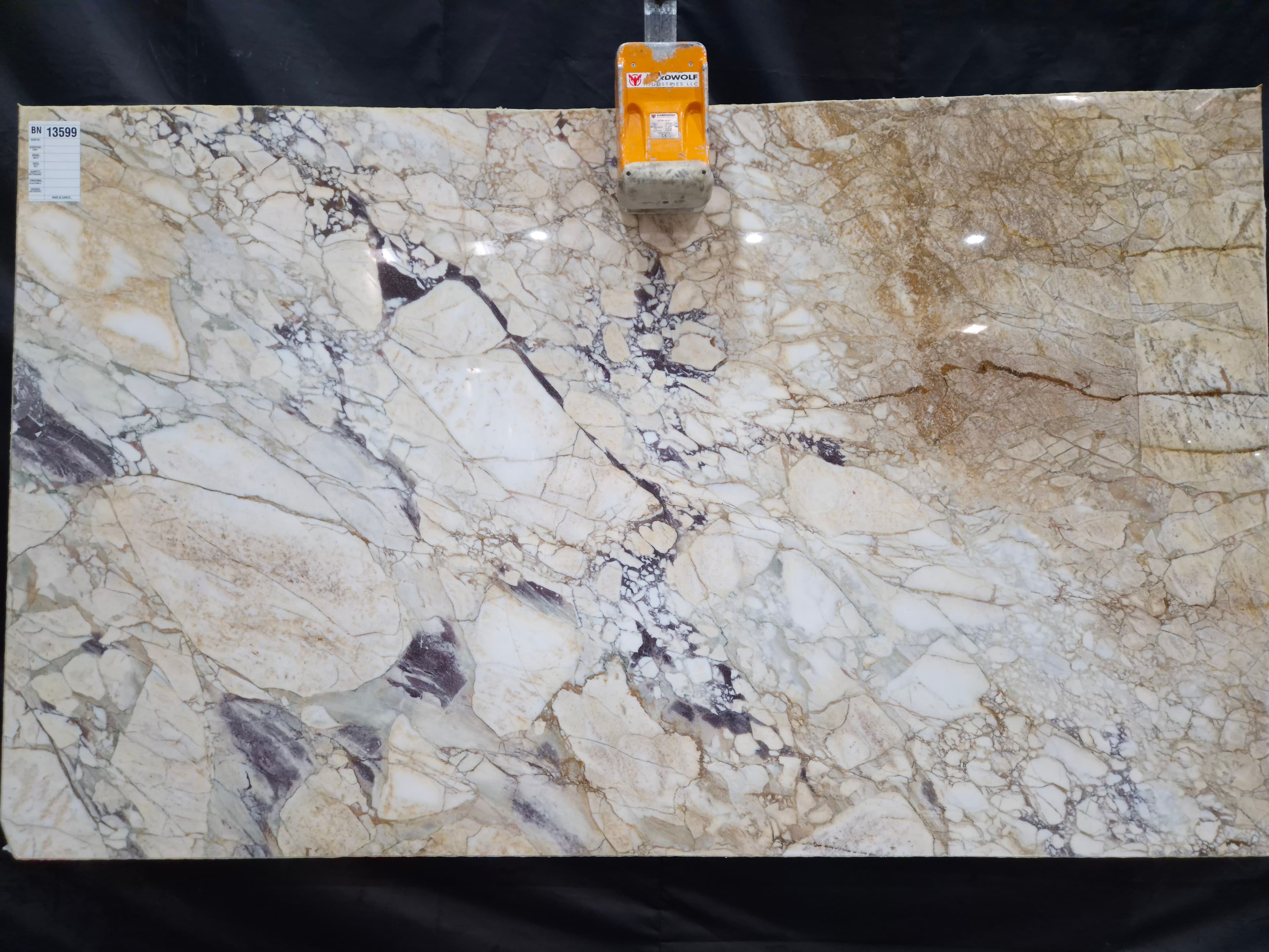 Calacatta Viola Gold · Select
