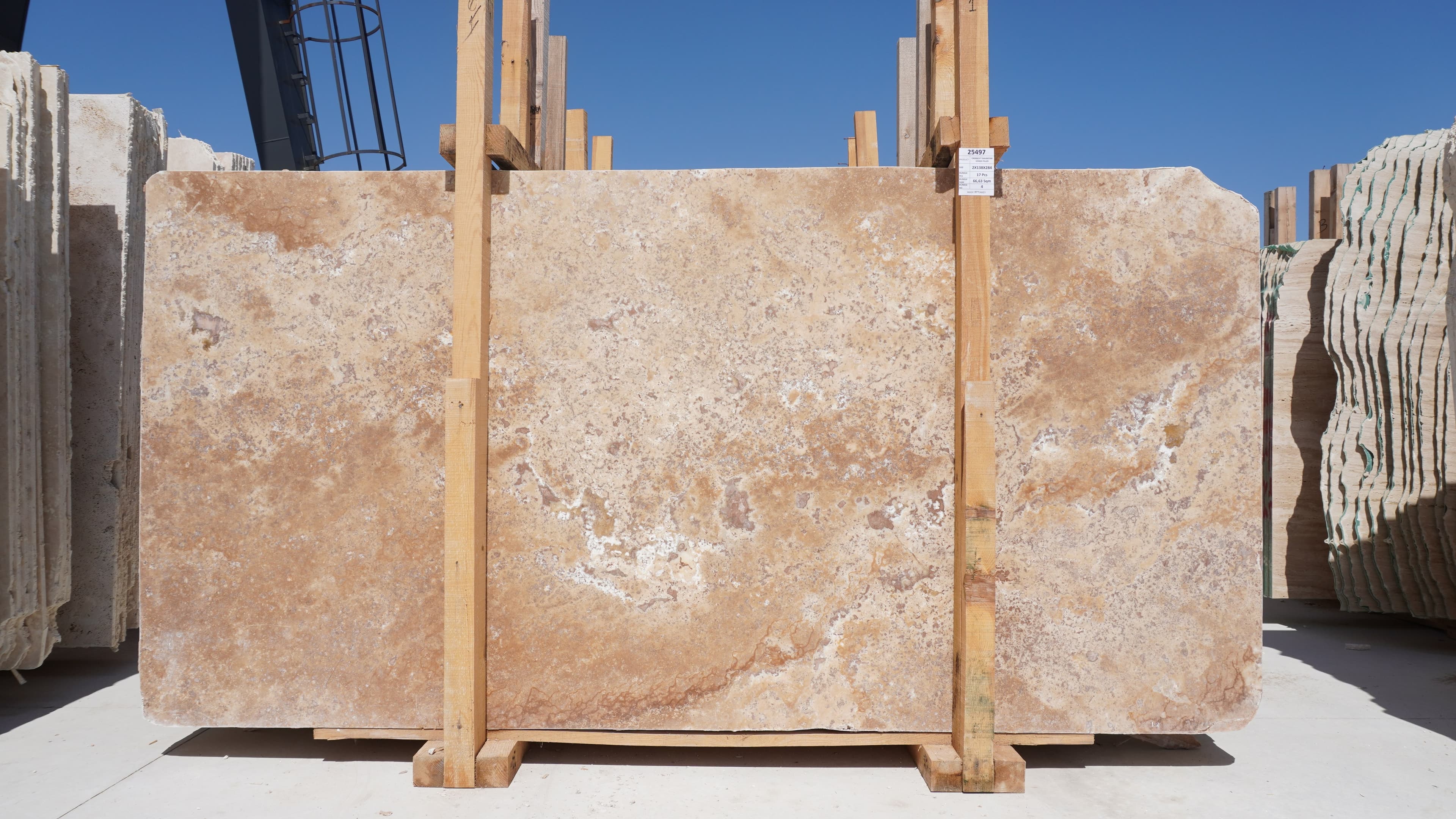 Noce Travertine · Select