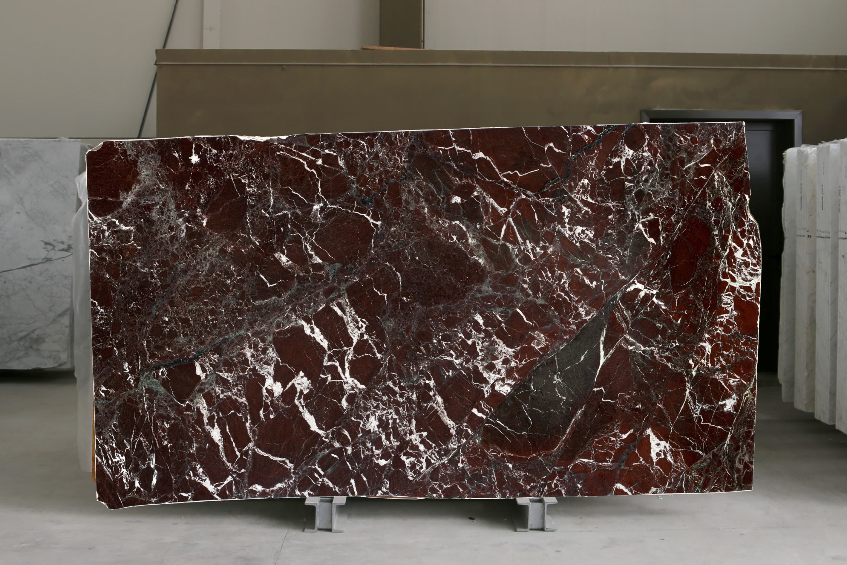 Rosso Levanto · Select