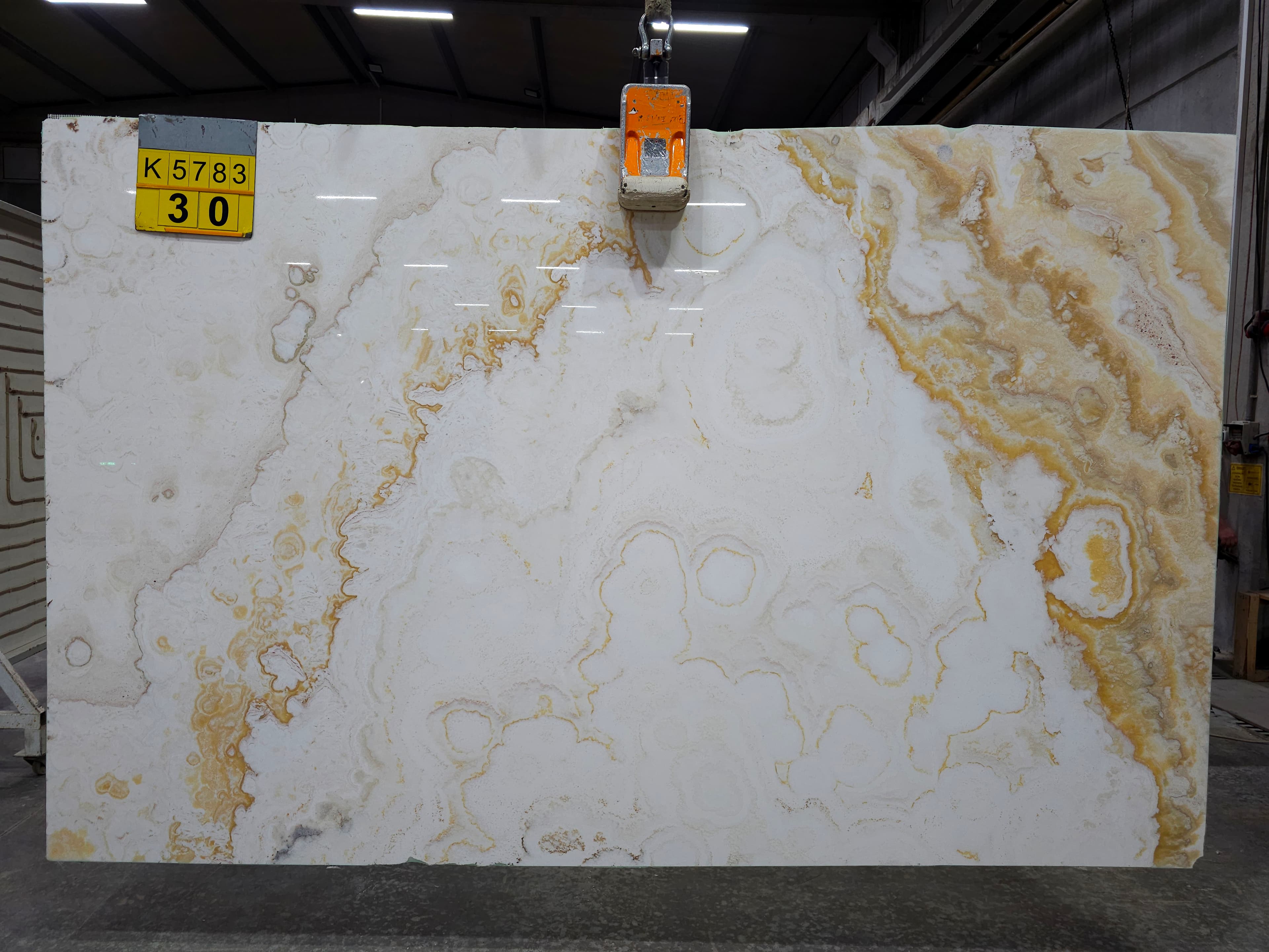 White Onyx · Select · 190×304×2 cm