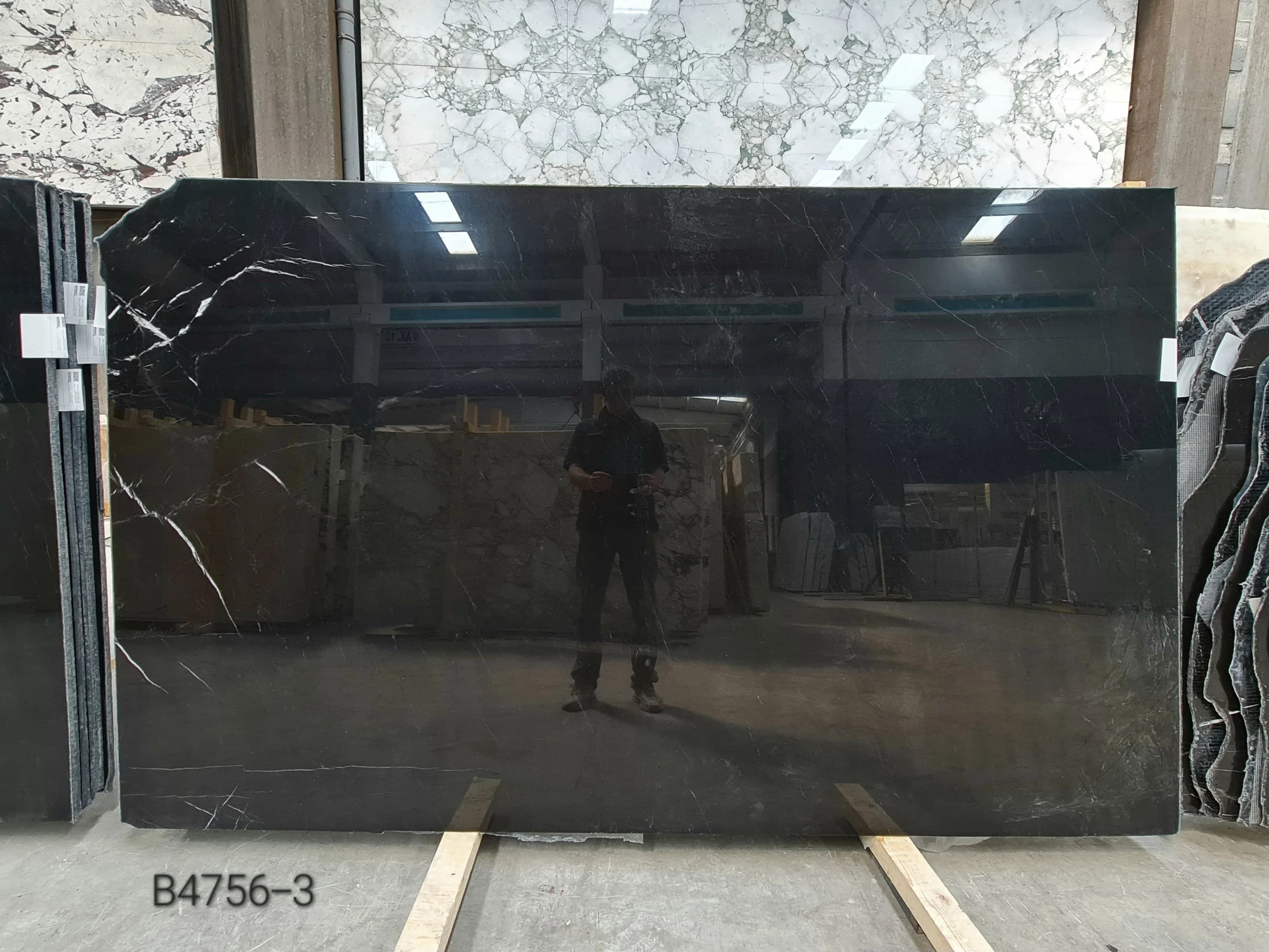Alexandrette Black · Select · 150×250×2 cm