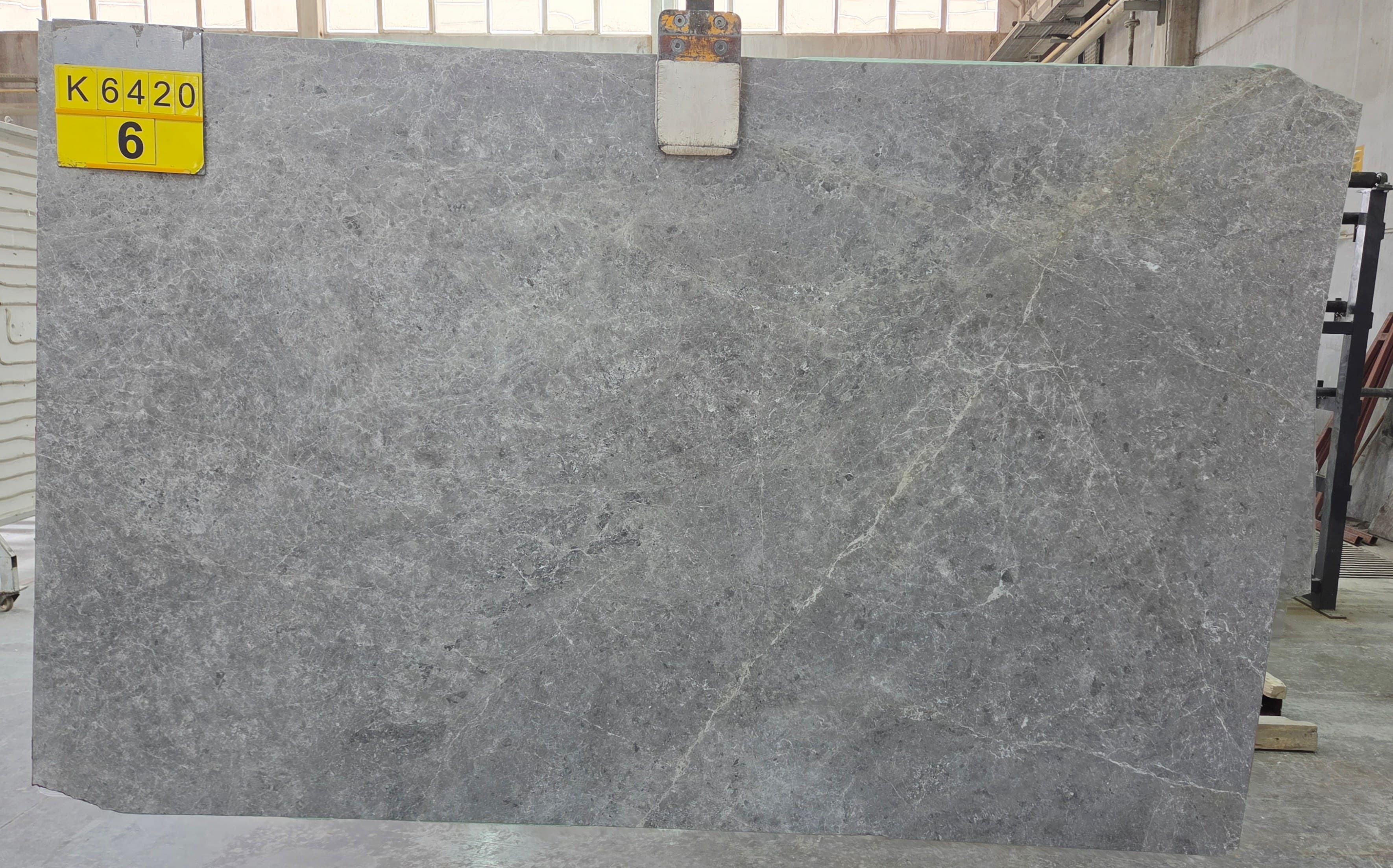 Tundra Grey · Select