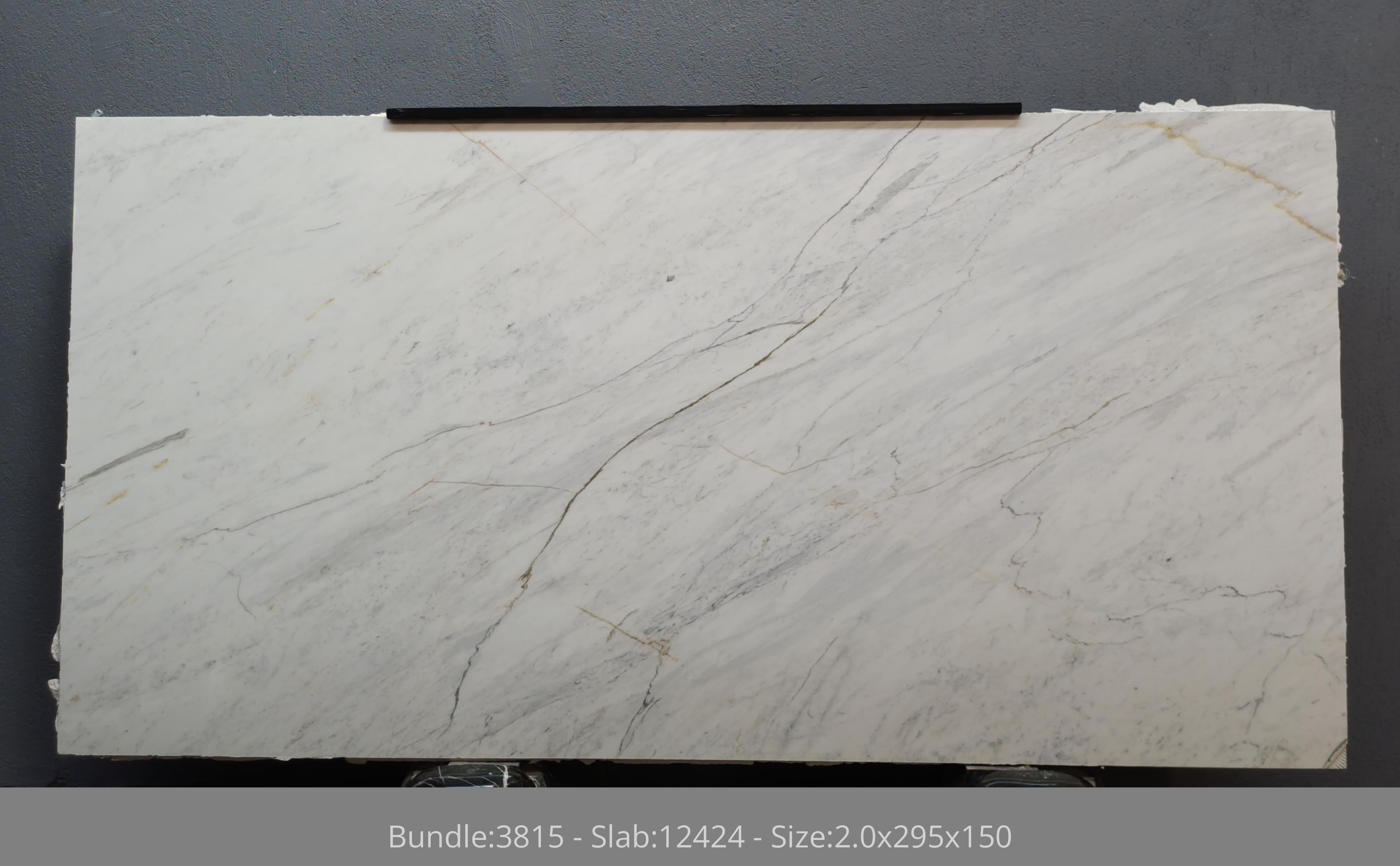 Carrara Roots · Select