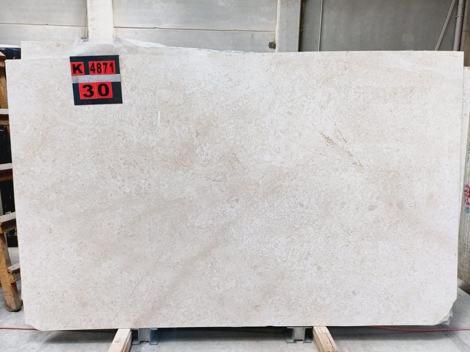 Ottoman Beige · Select