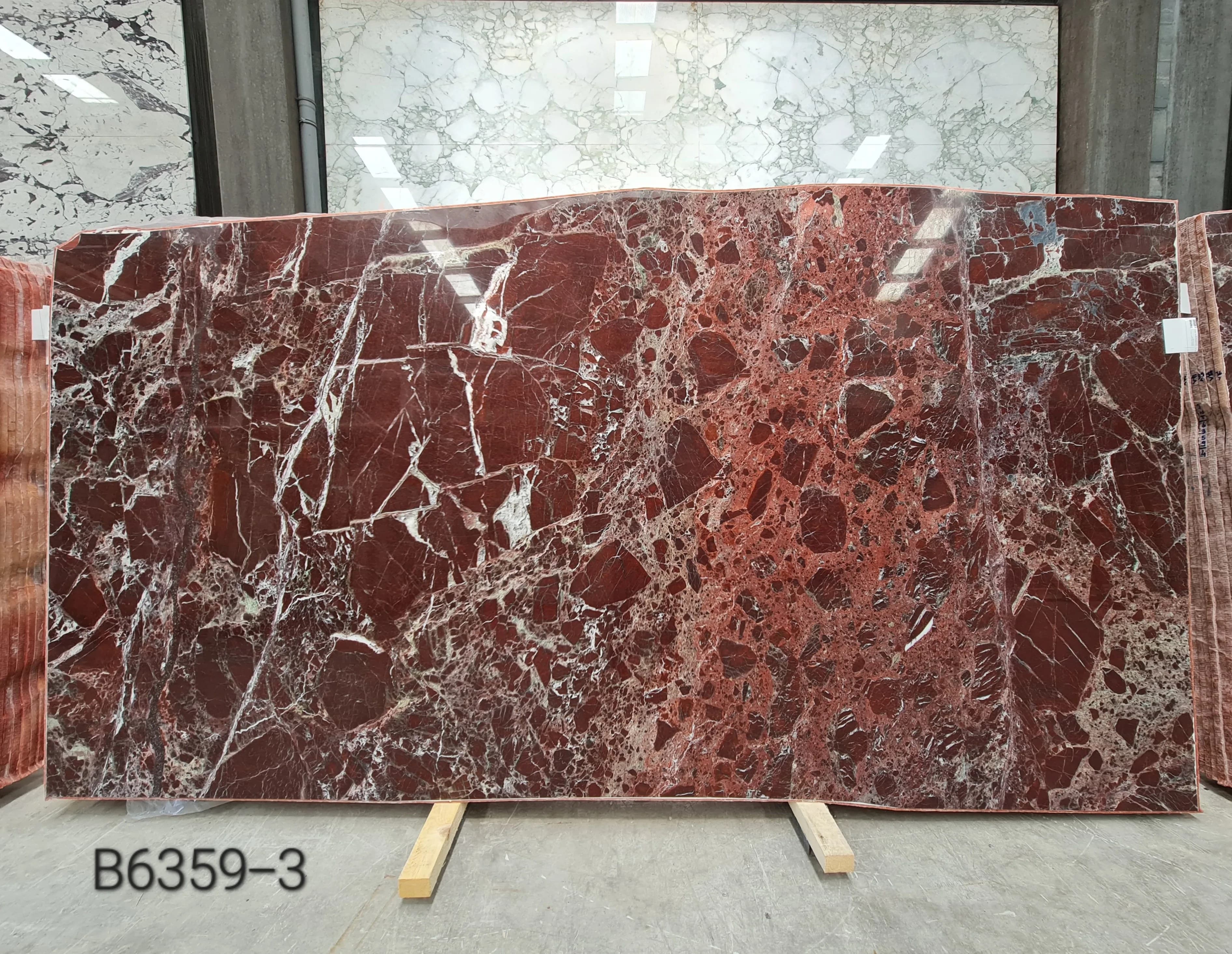 Rosso Levanto · Select