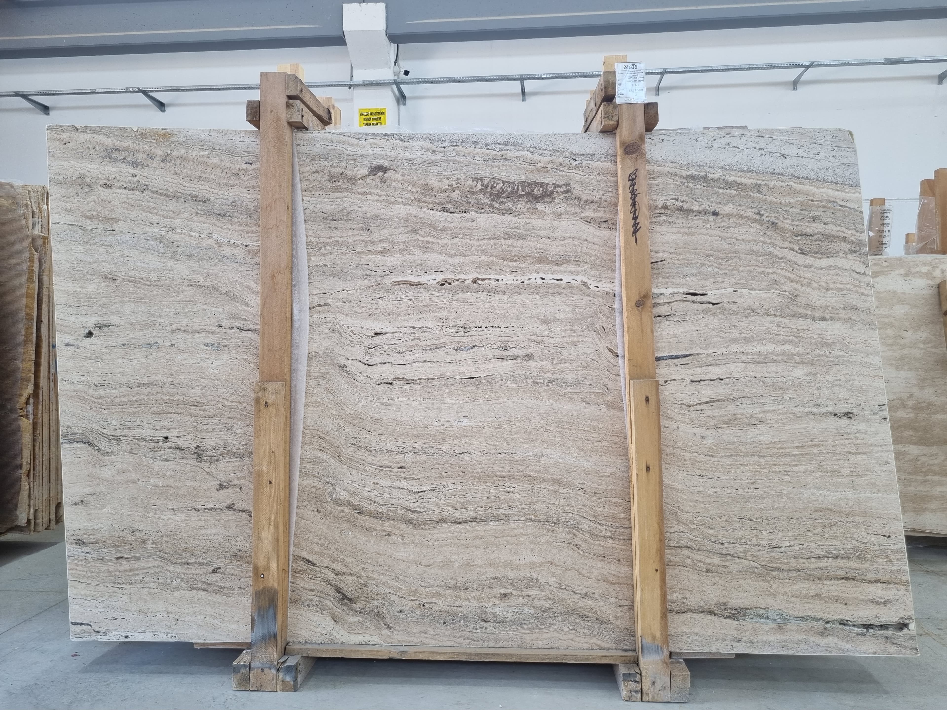 Philadelphia Travertine · Select