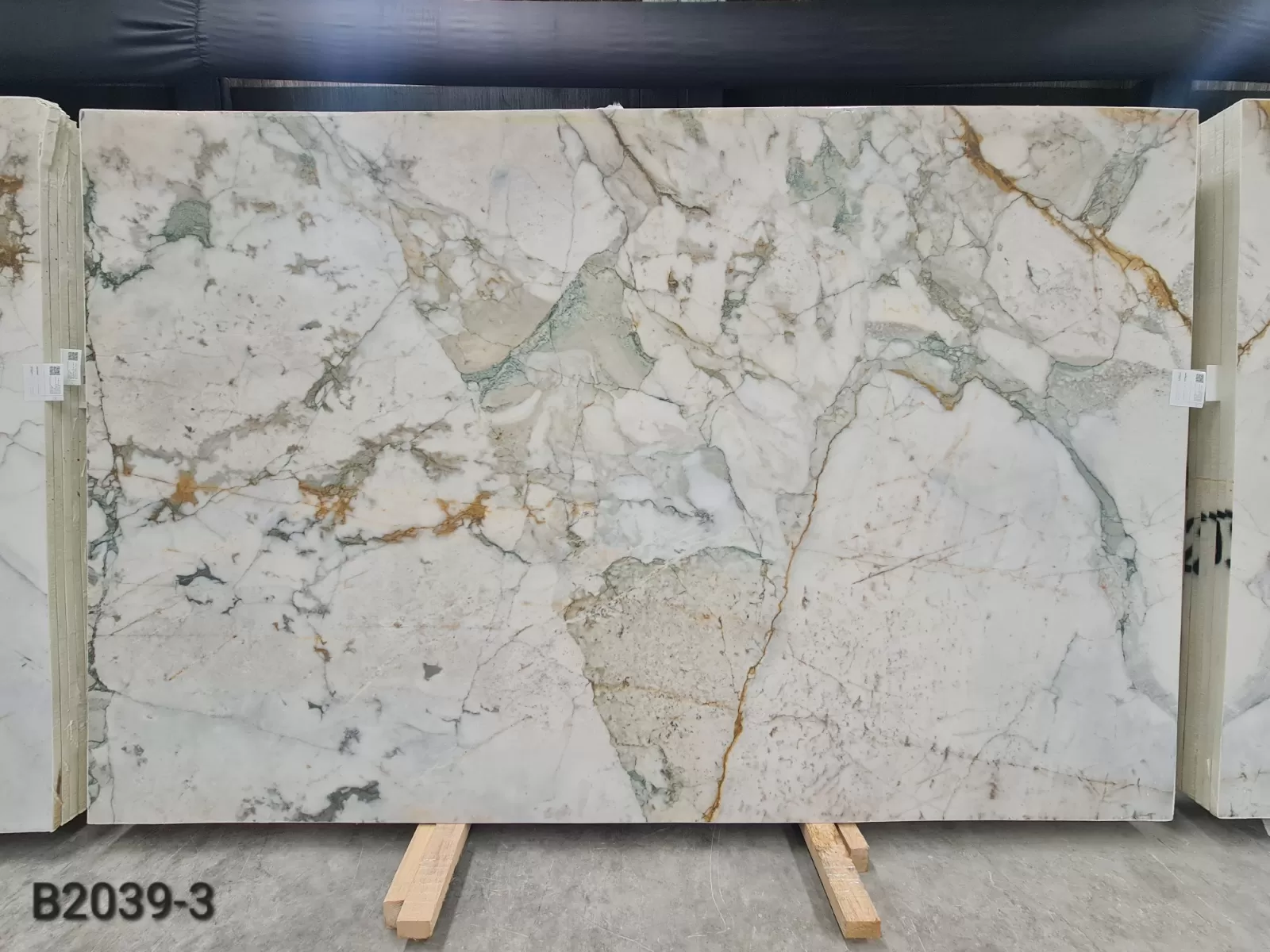 Calacatta Verde · Select