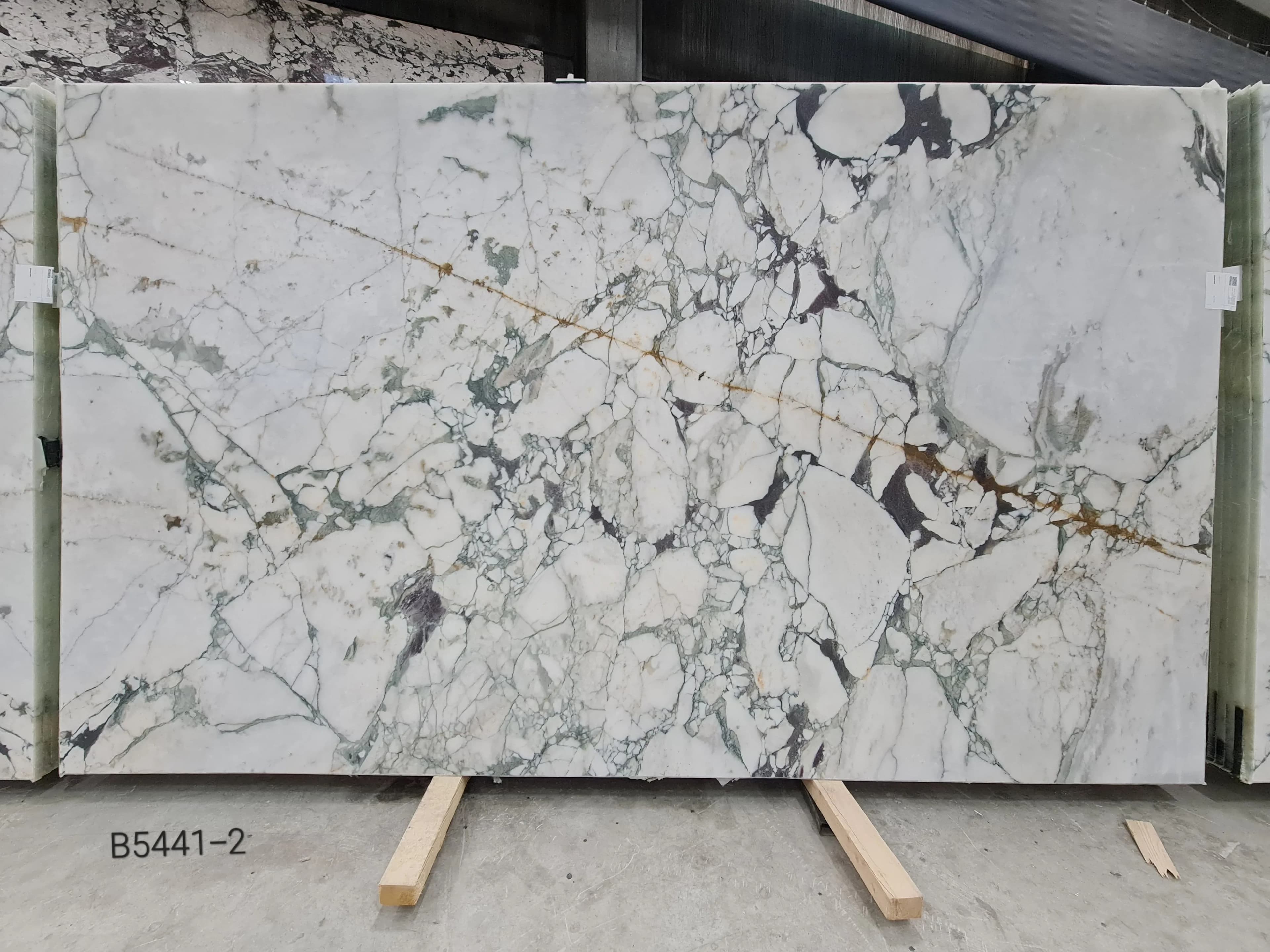 Calacatta Verde · Select