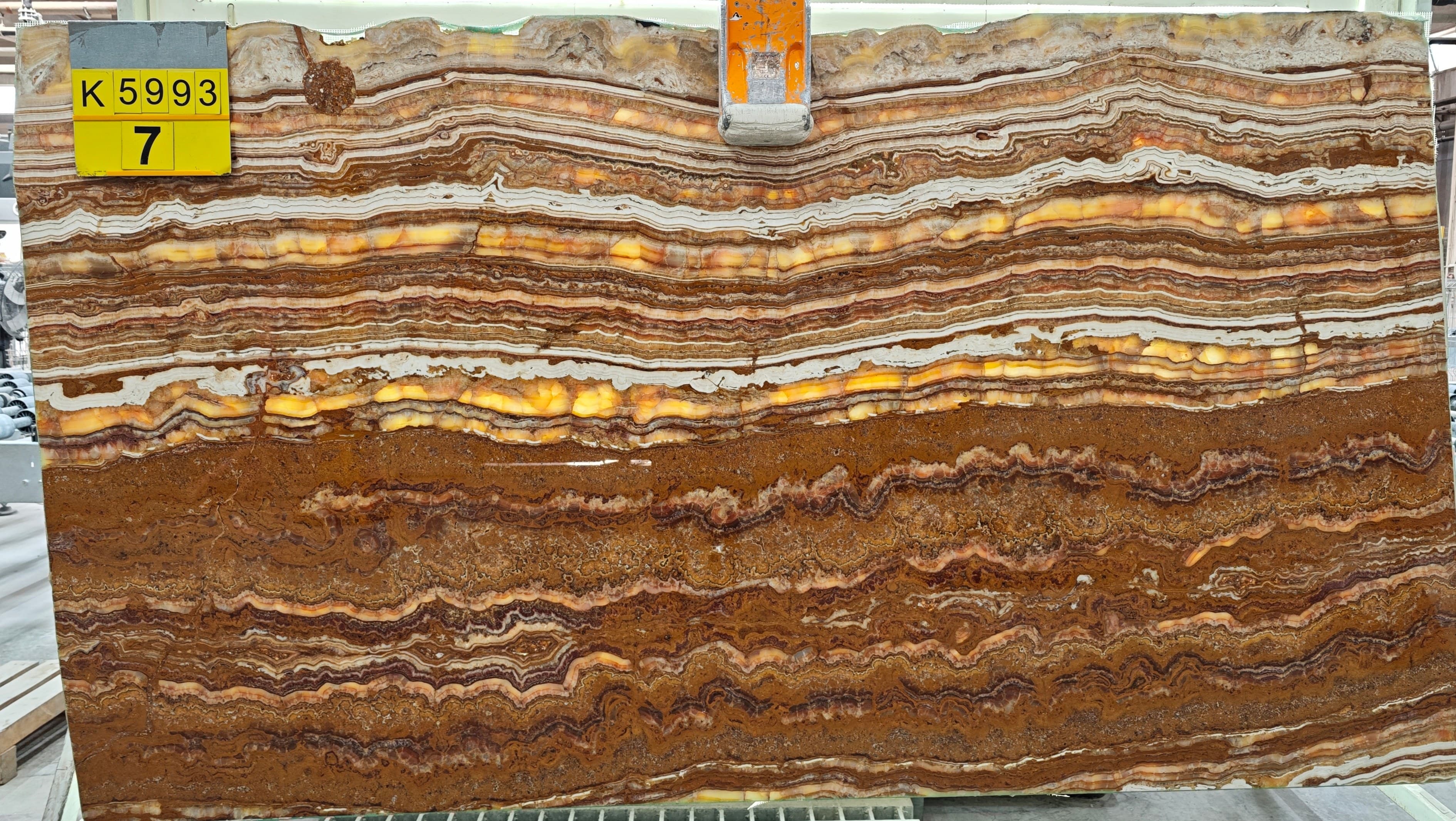 Tiger Onyx · Select