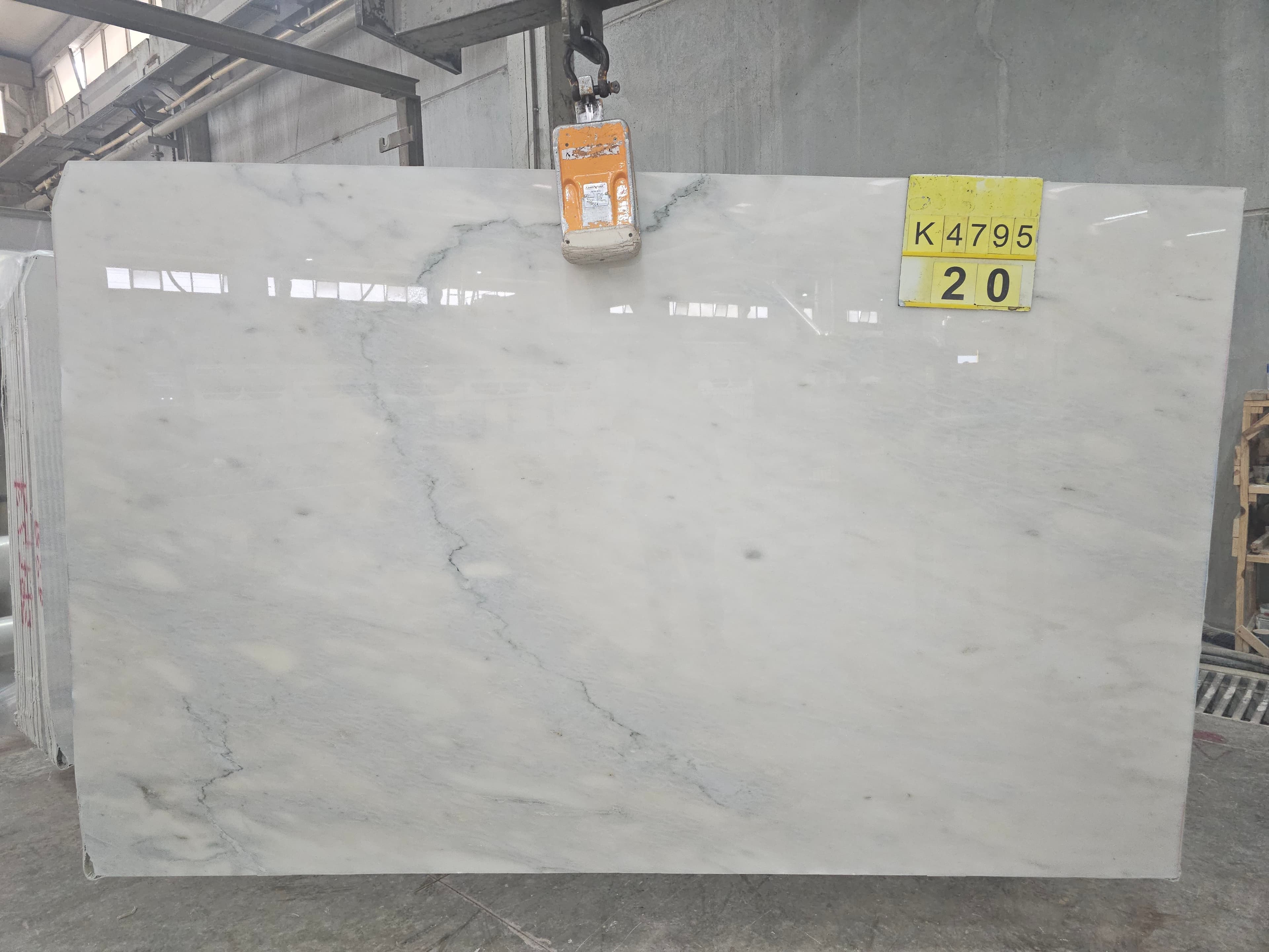 Calacatta Oyster · Select
