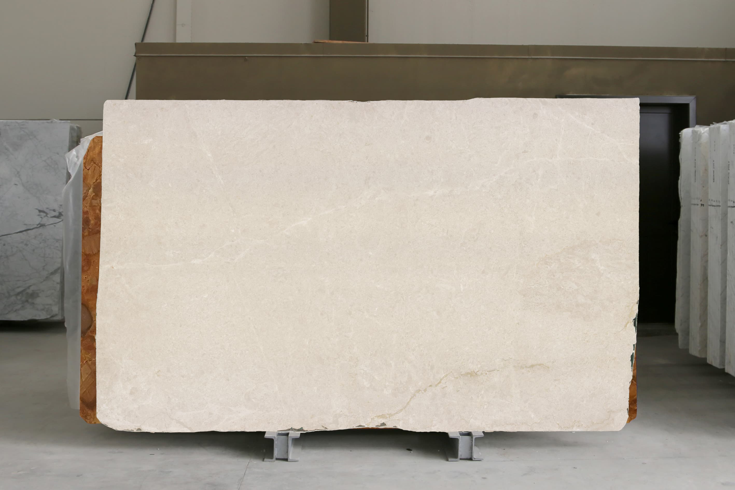 Ottoman Beige · Select