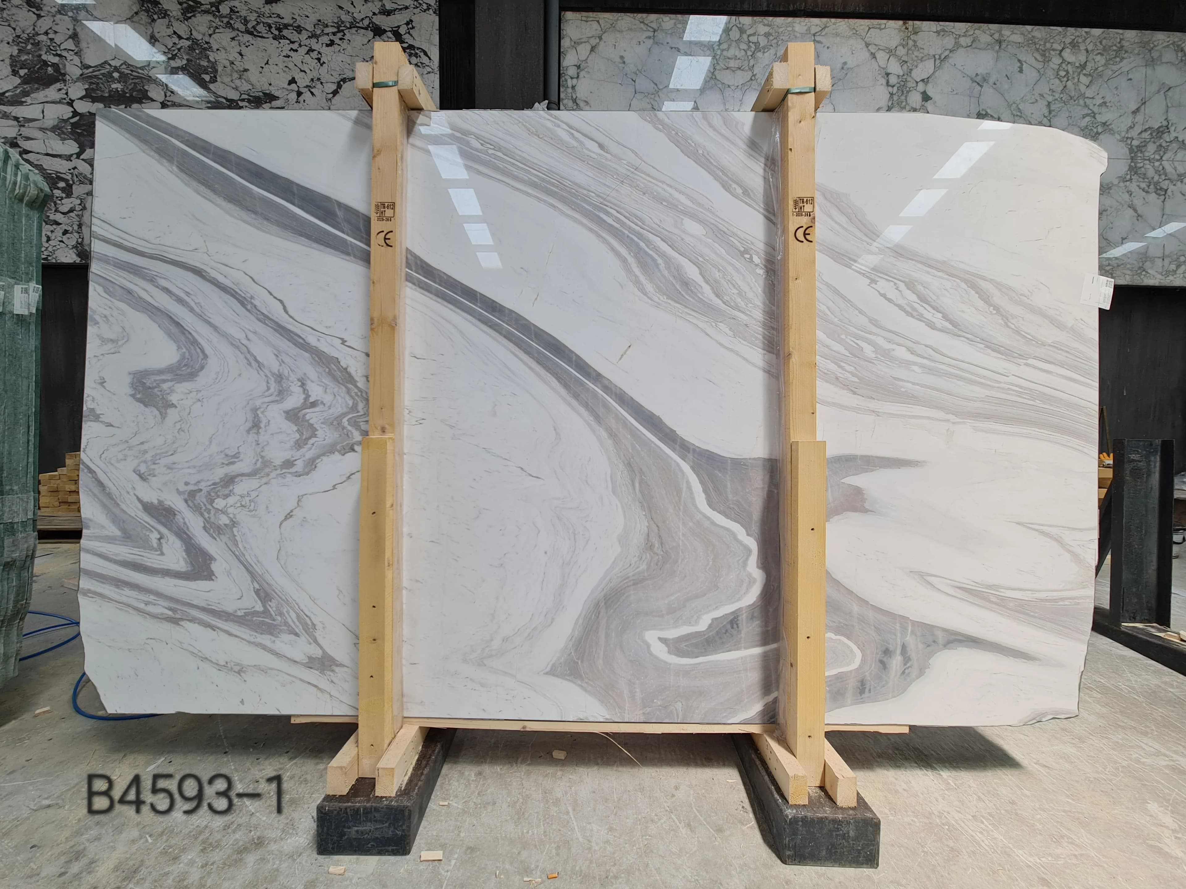 Bianco Monte · Select