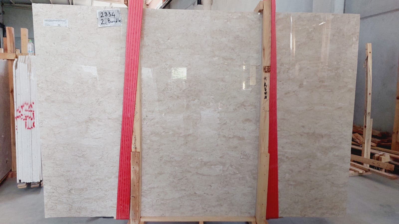 Fiorita Beige · Select