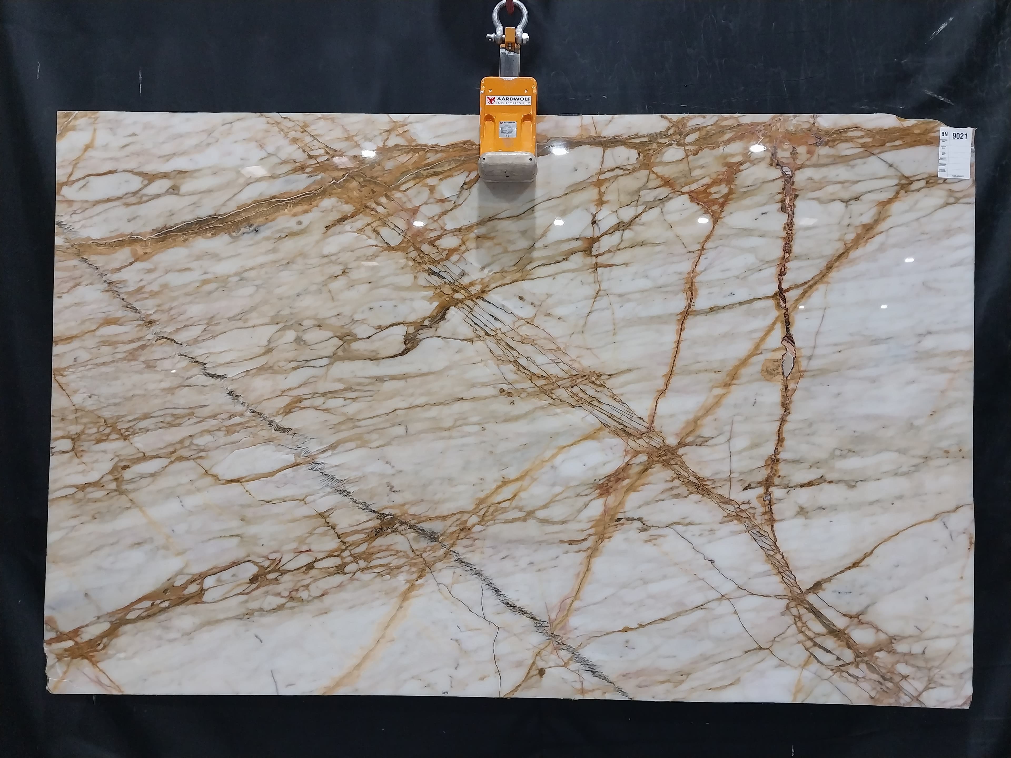 Calacatta Gold · Select