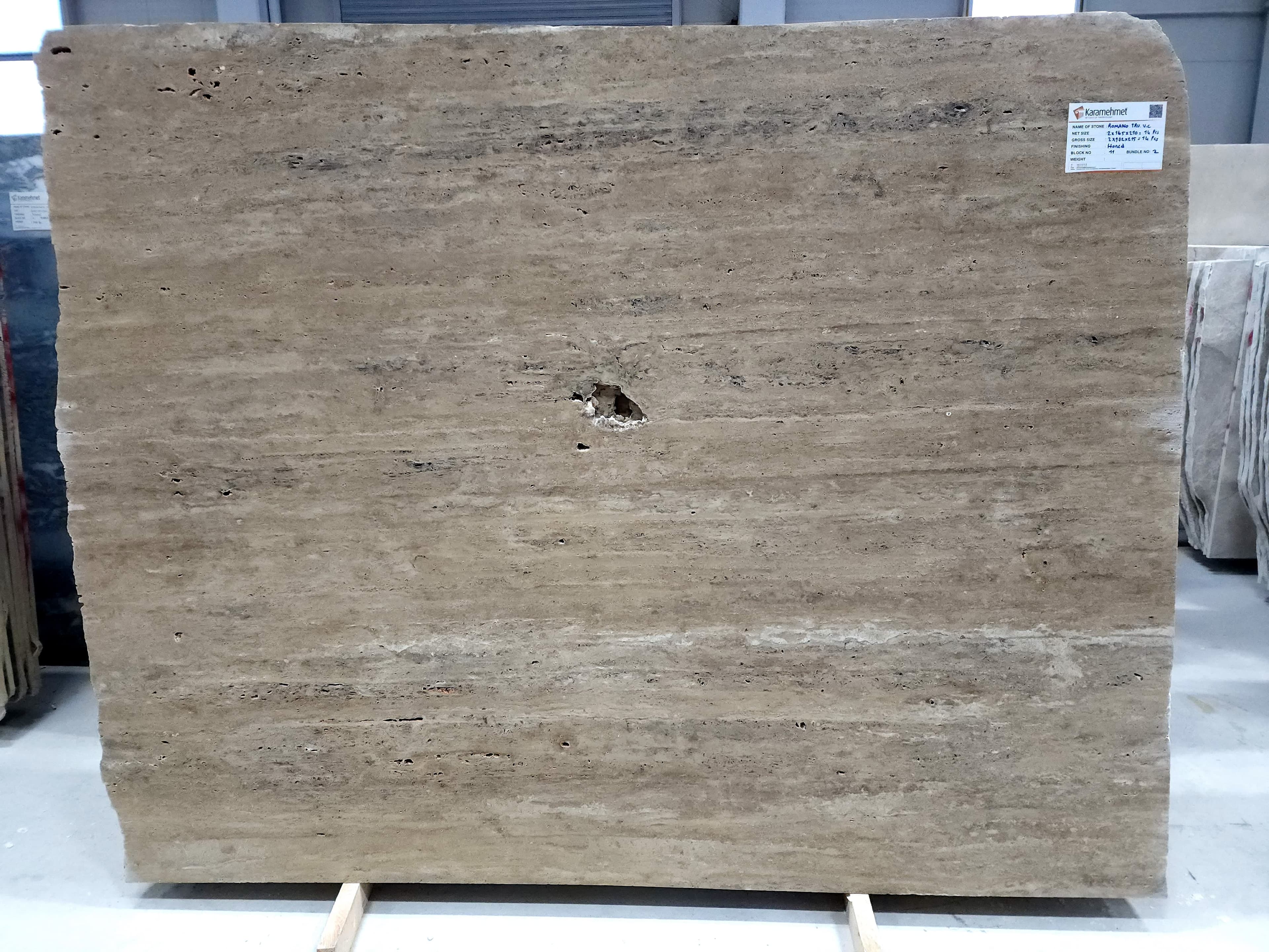 Travertino Silver · Select