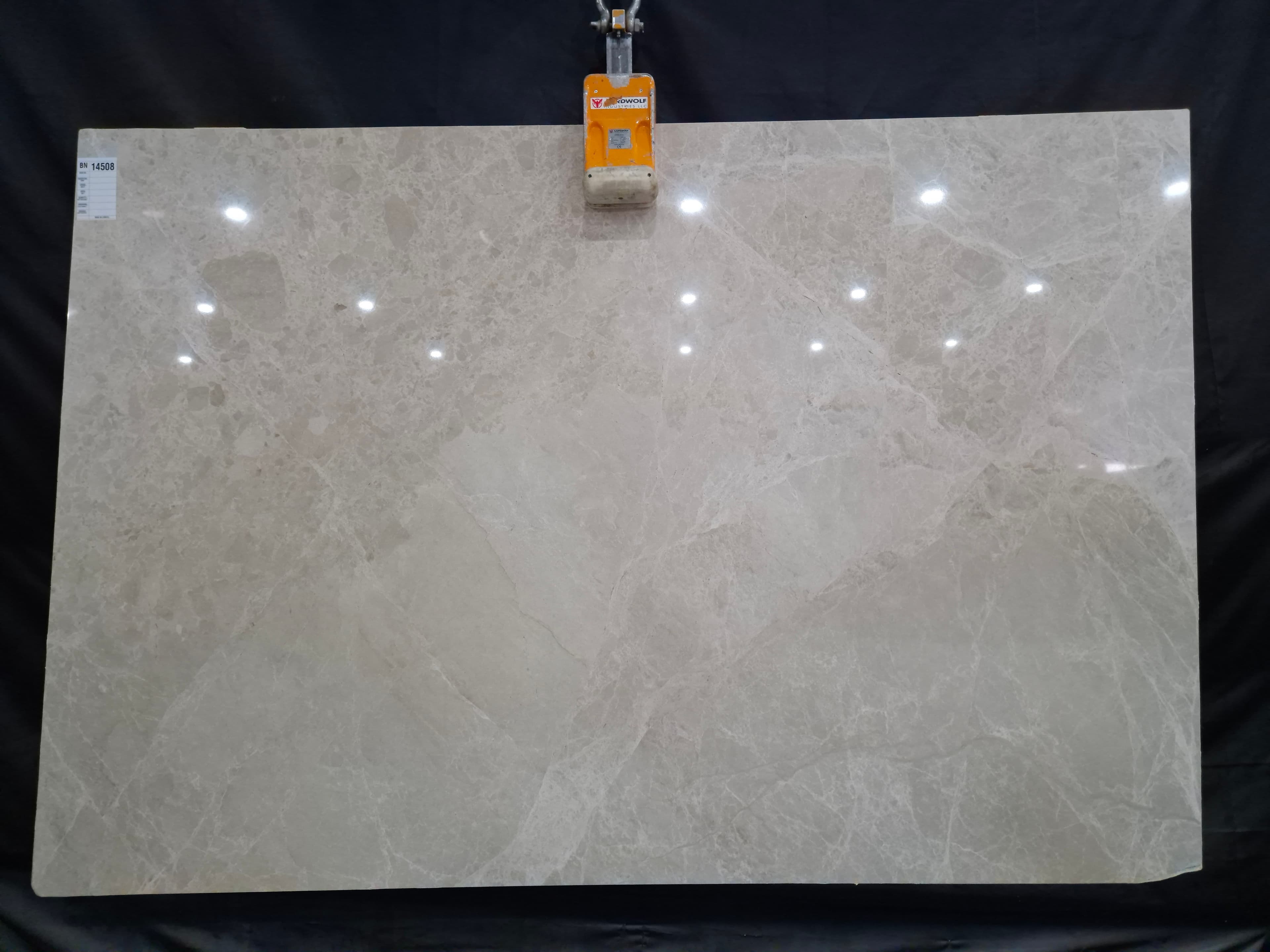 Spyder Beige · Select