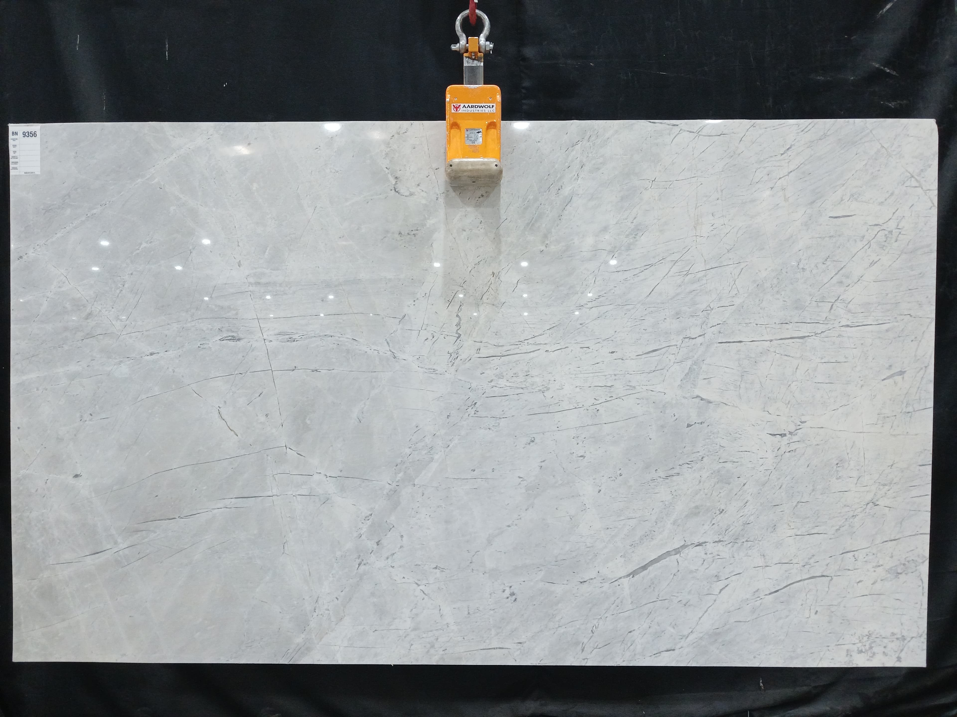 Palia White · Select