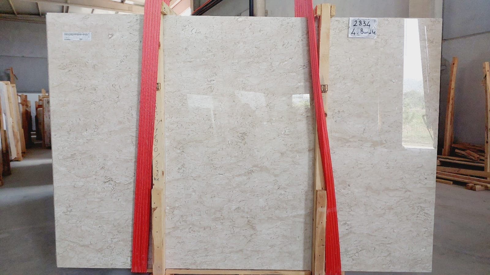 Fiorita Beige · Select