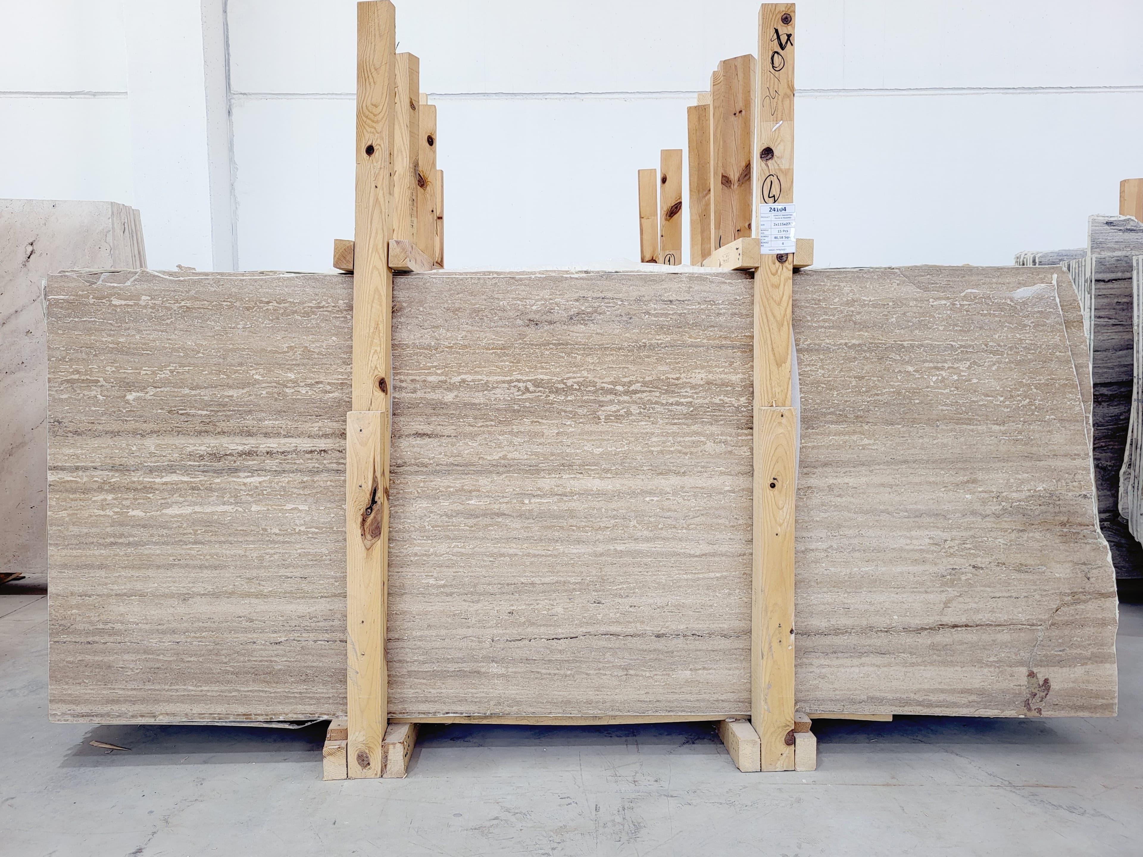 Noce Travertine · Select