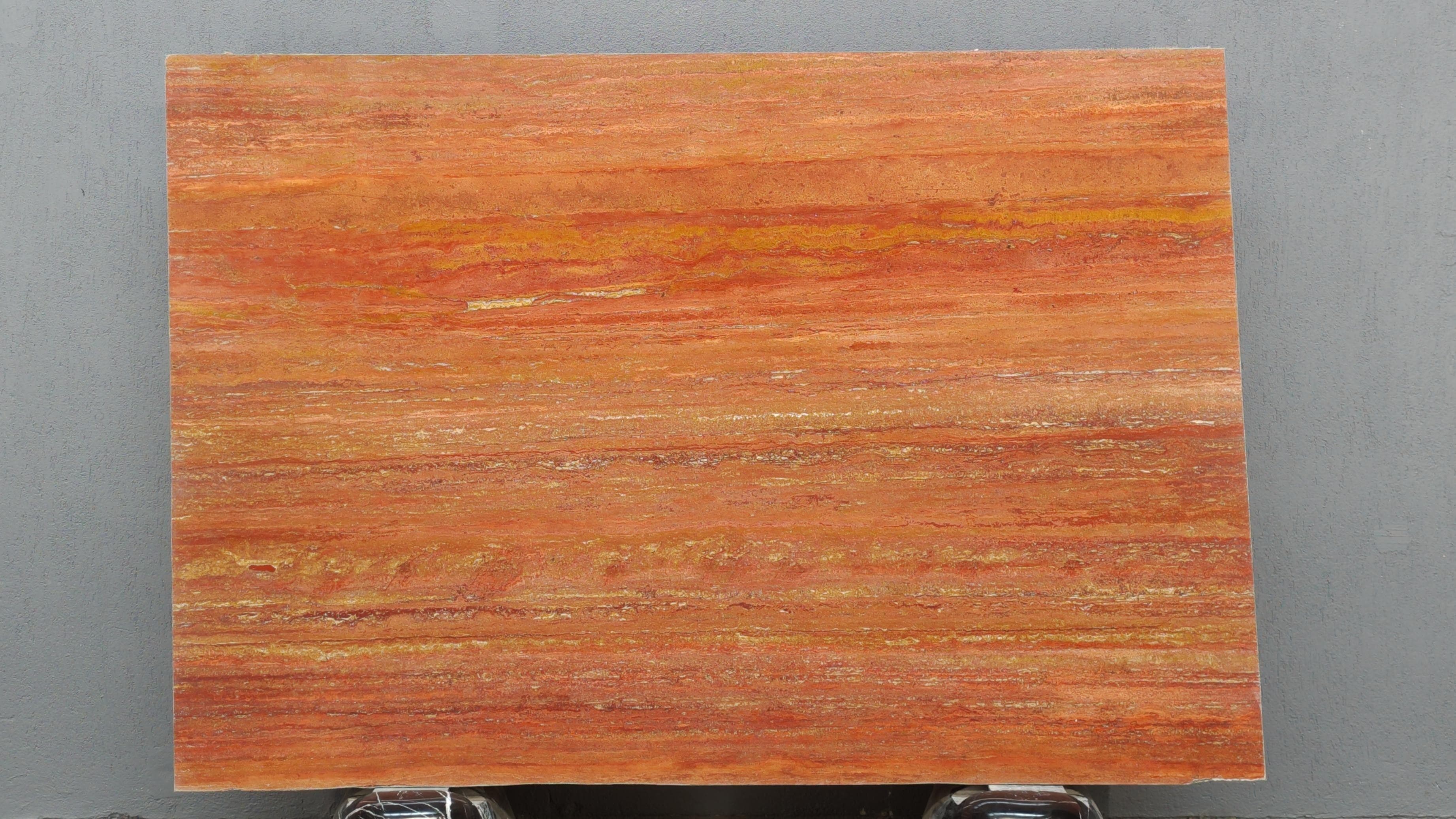 Travertine Red · Select