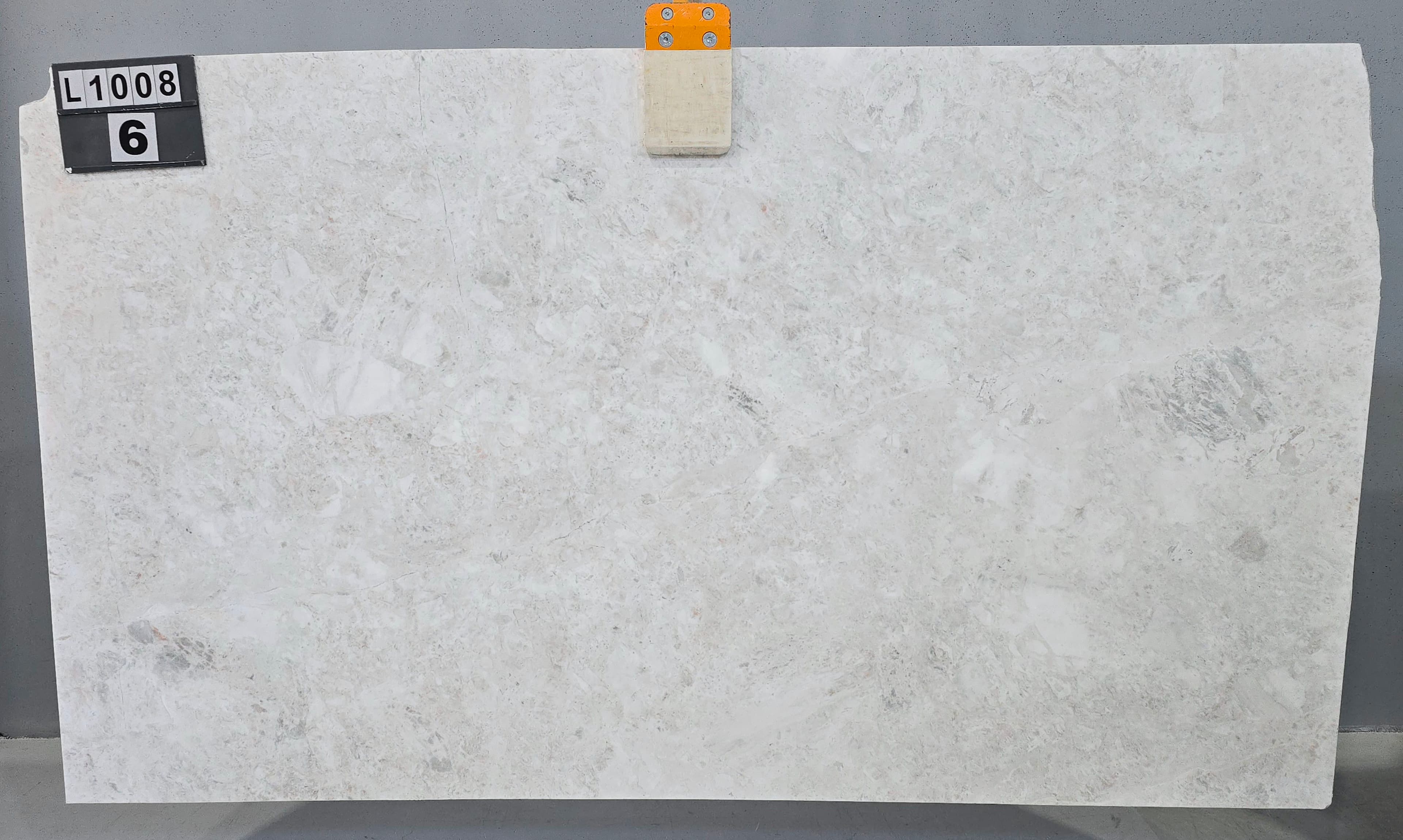 Nimbus White · Select