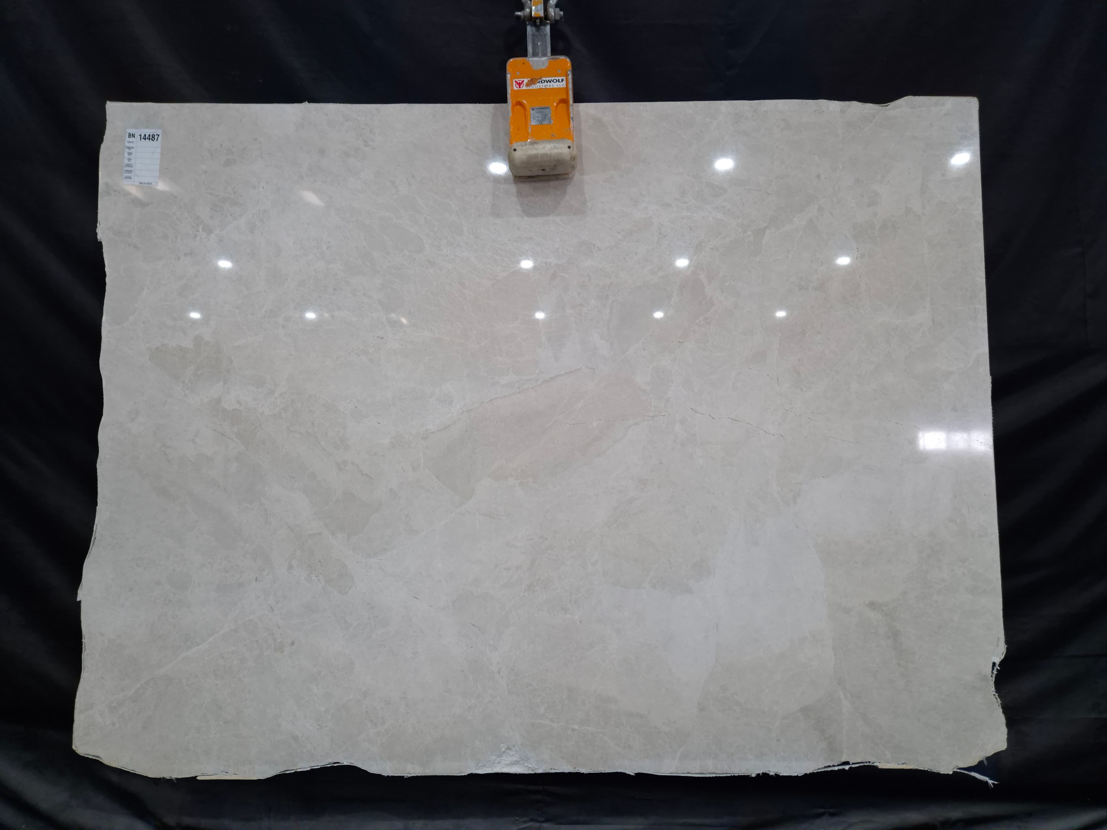 Spyder Beige · Select
