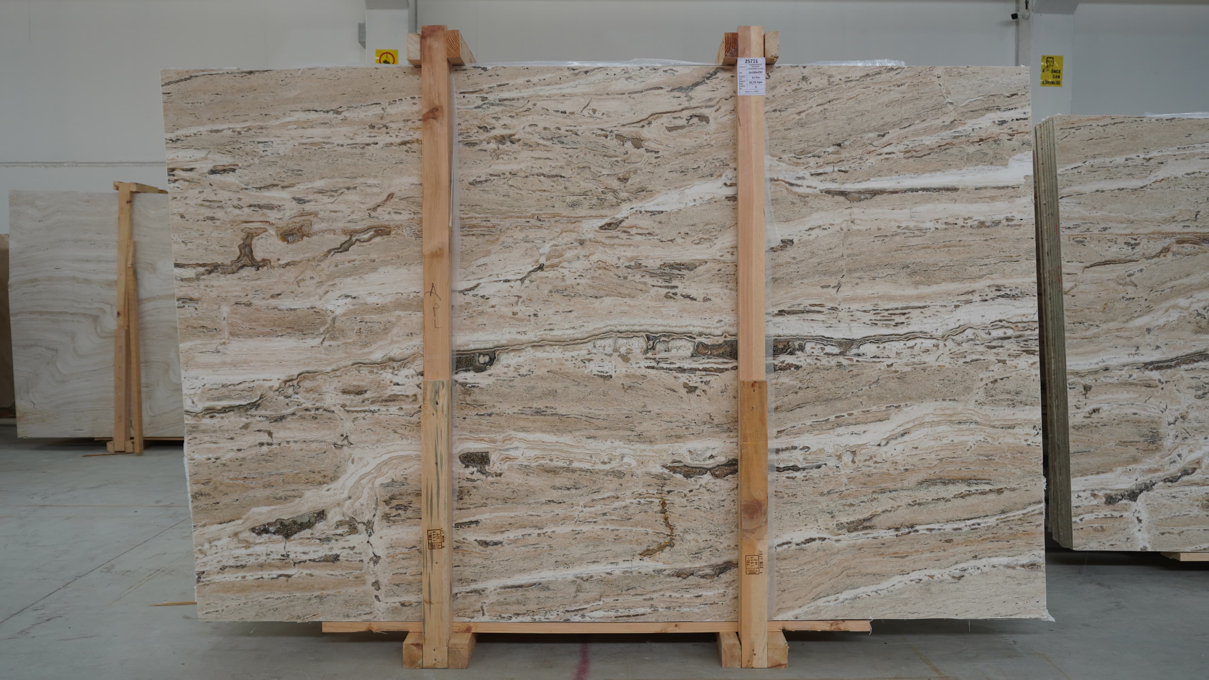 Philadelphia Travertine · Select