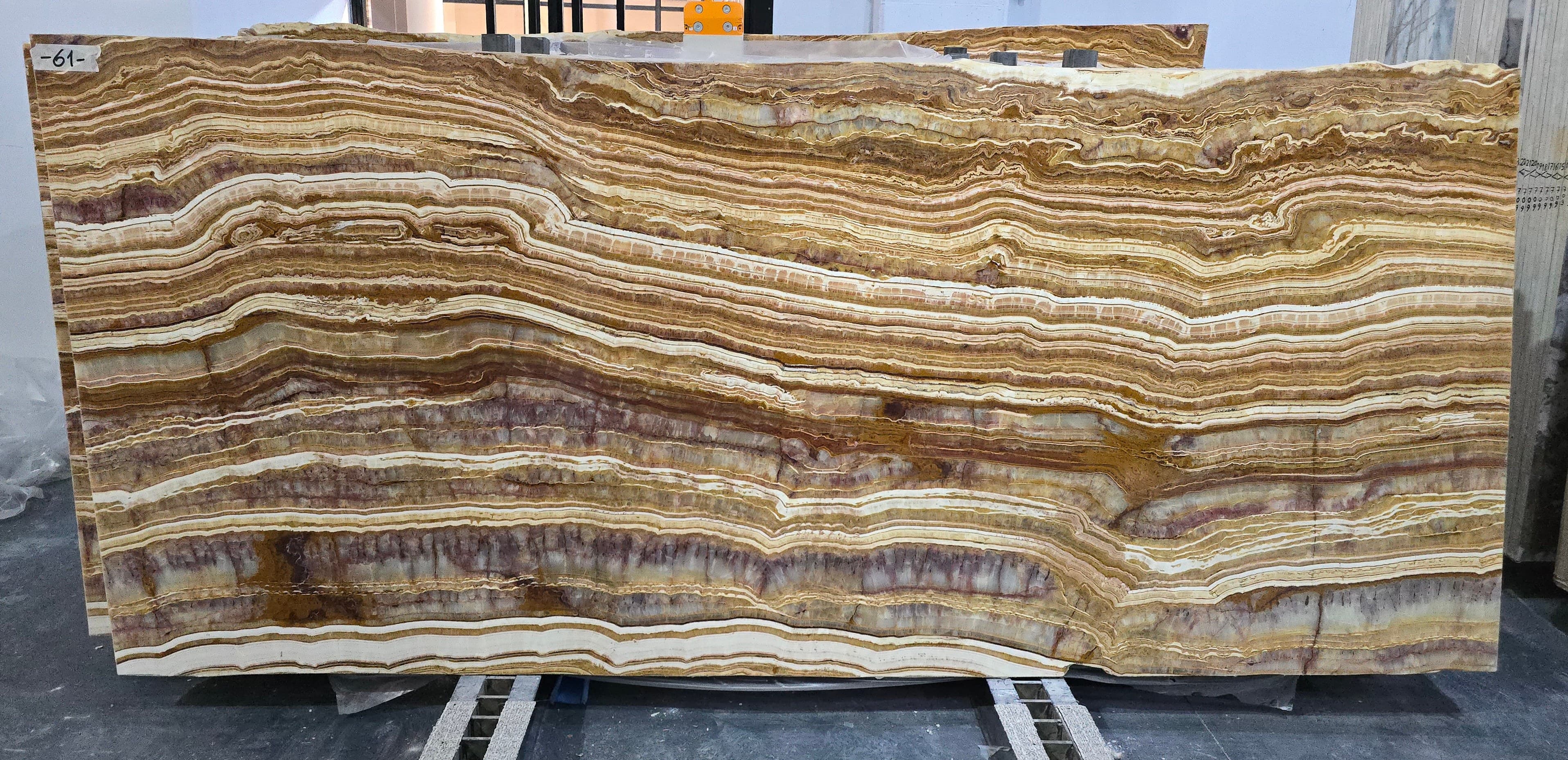 Tiger Onyx · Select