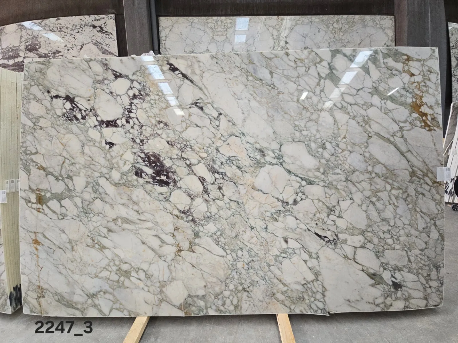 Calacatta Verde · Select