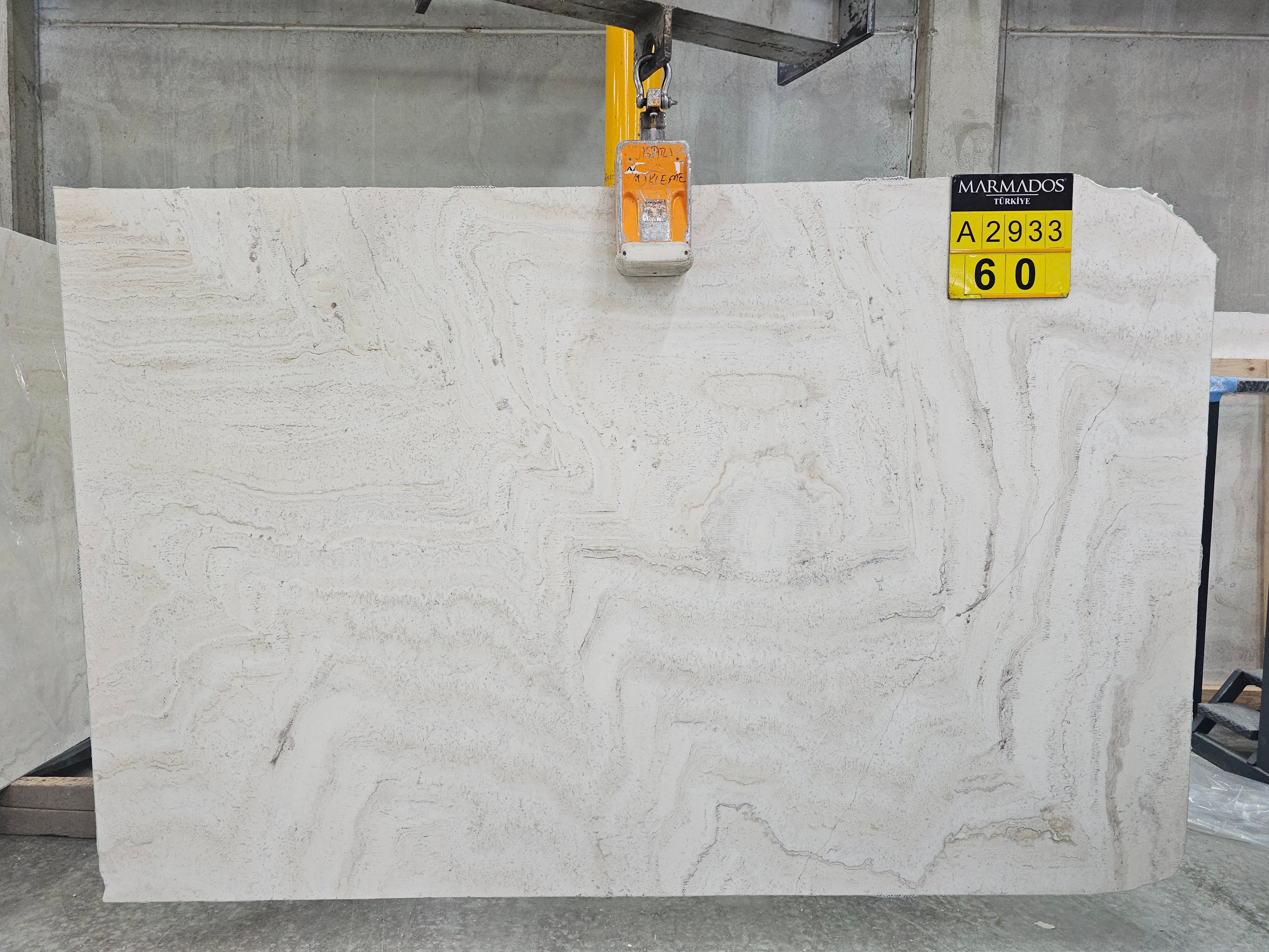 White Travertine Vein-Cut · Select
