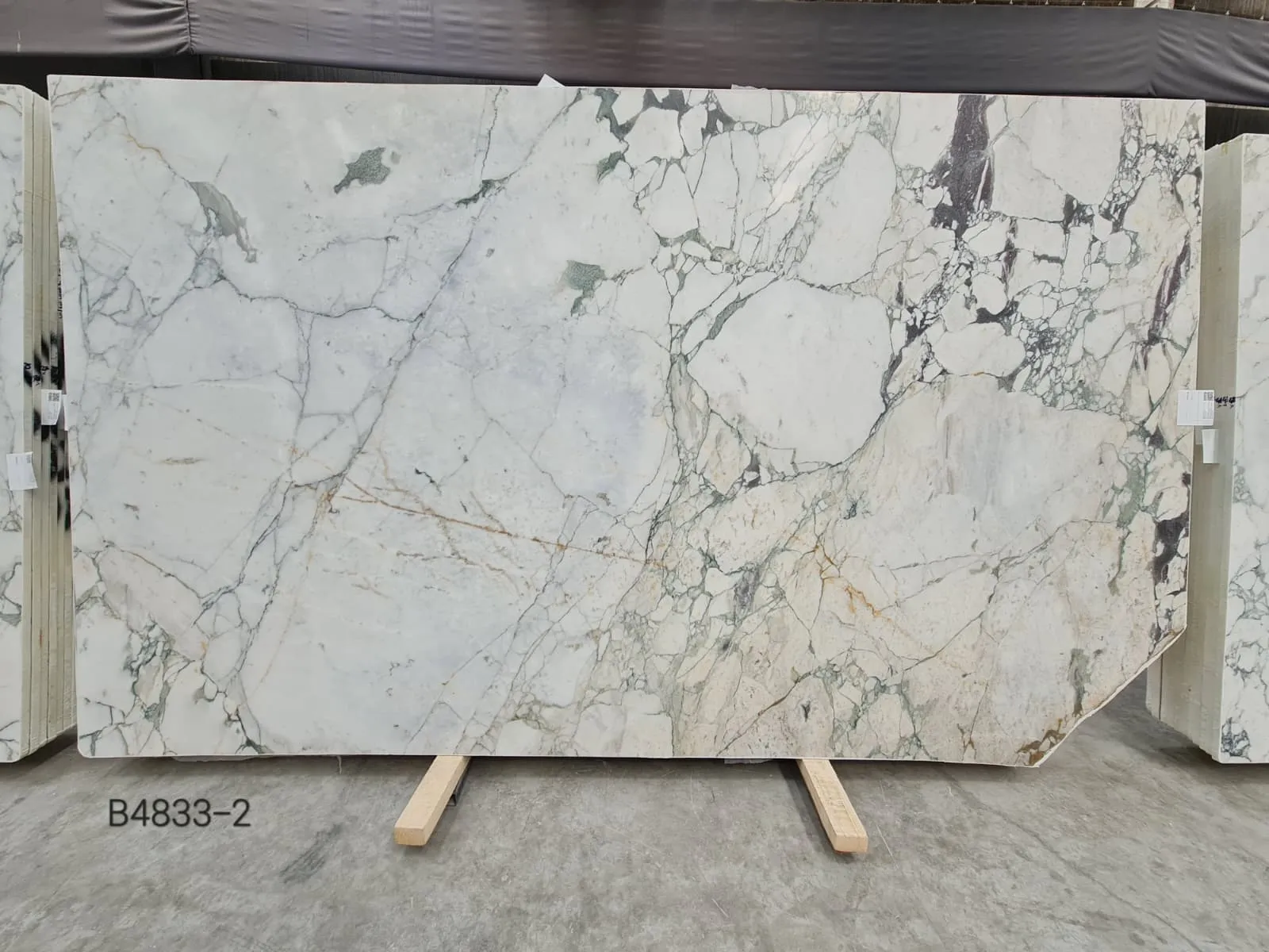 Calacatta Viola · Select