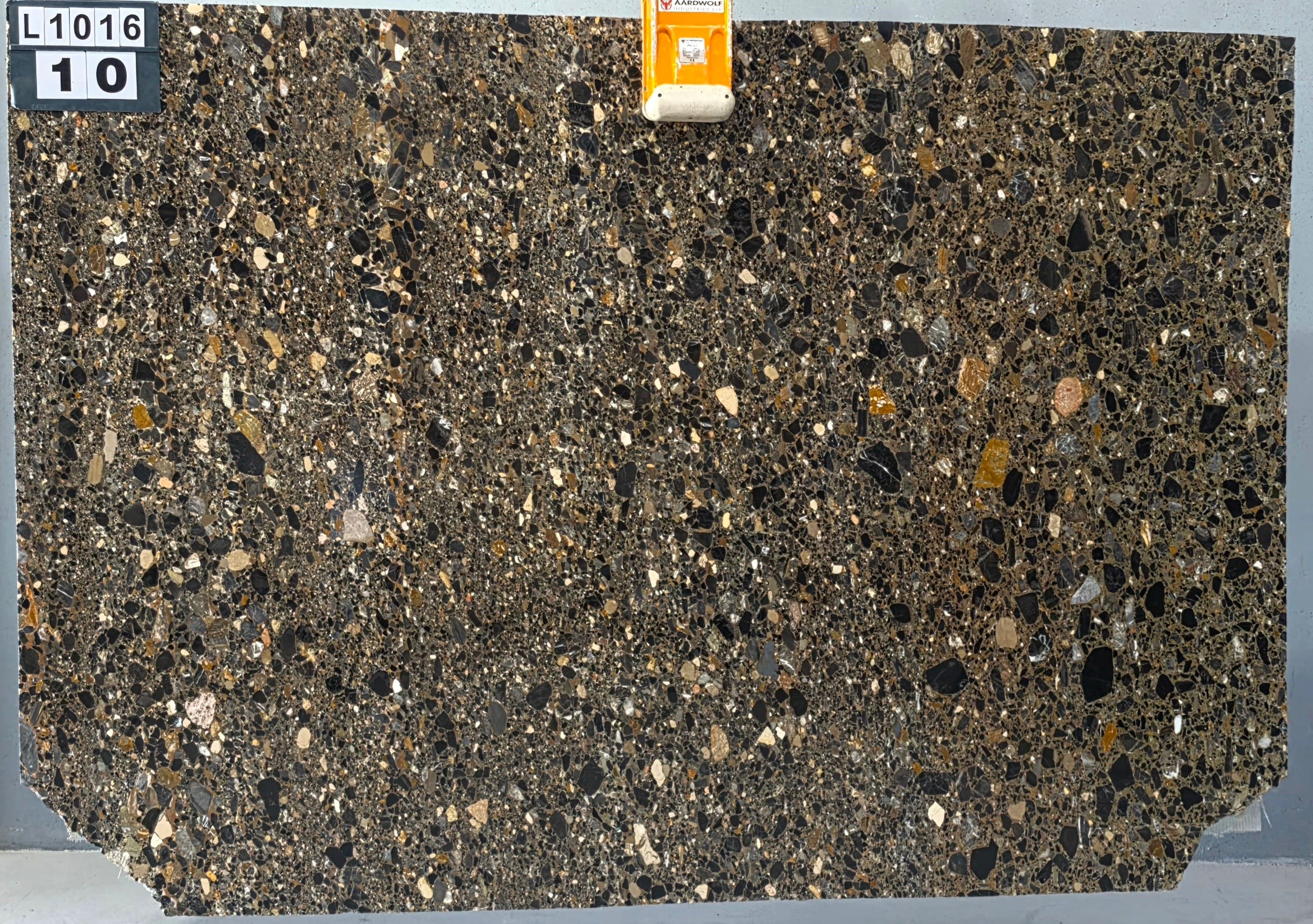 Brown Terazzo · Select