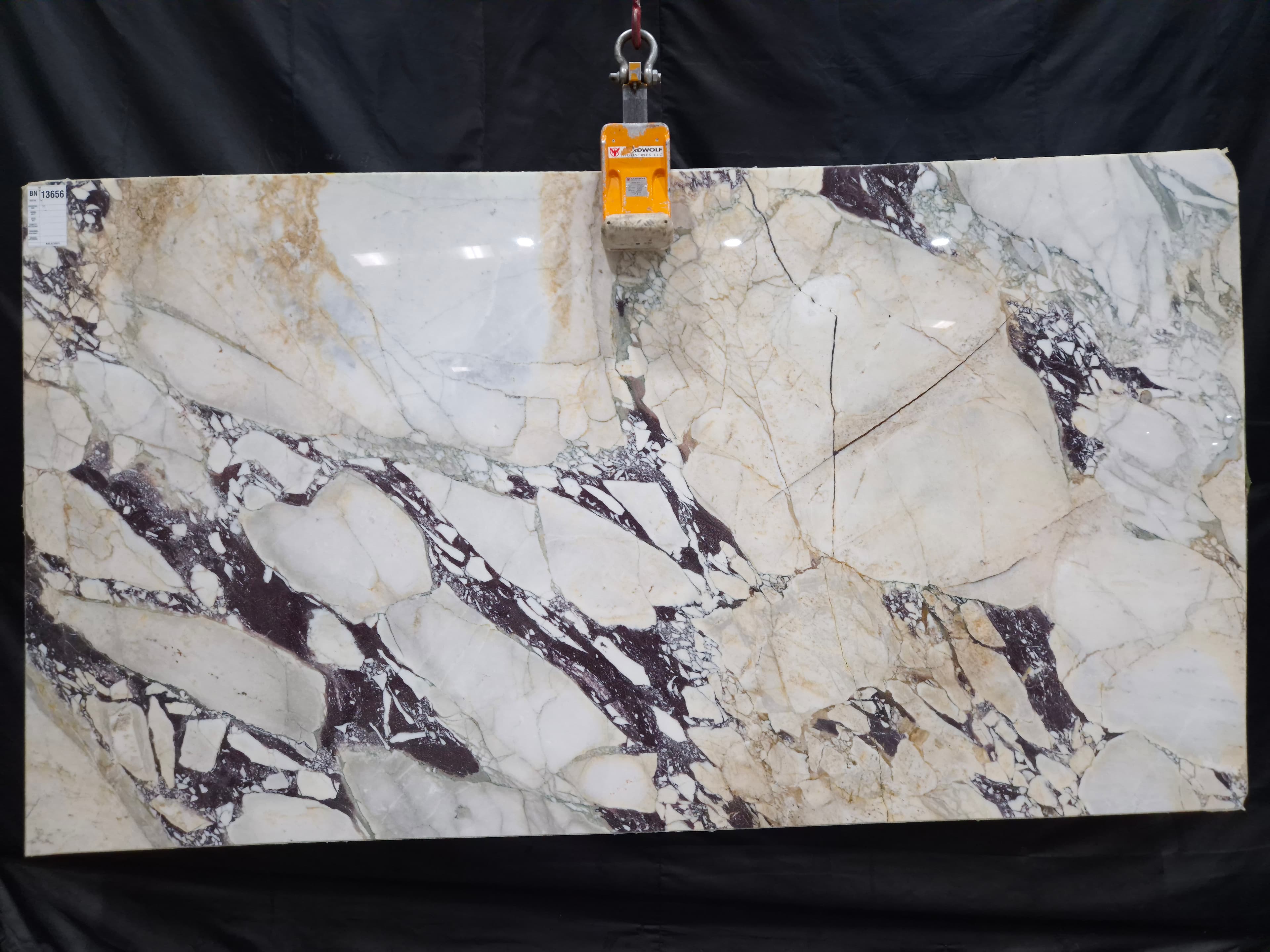 Calacatta Viola Gold · Select