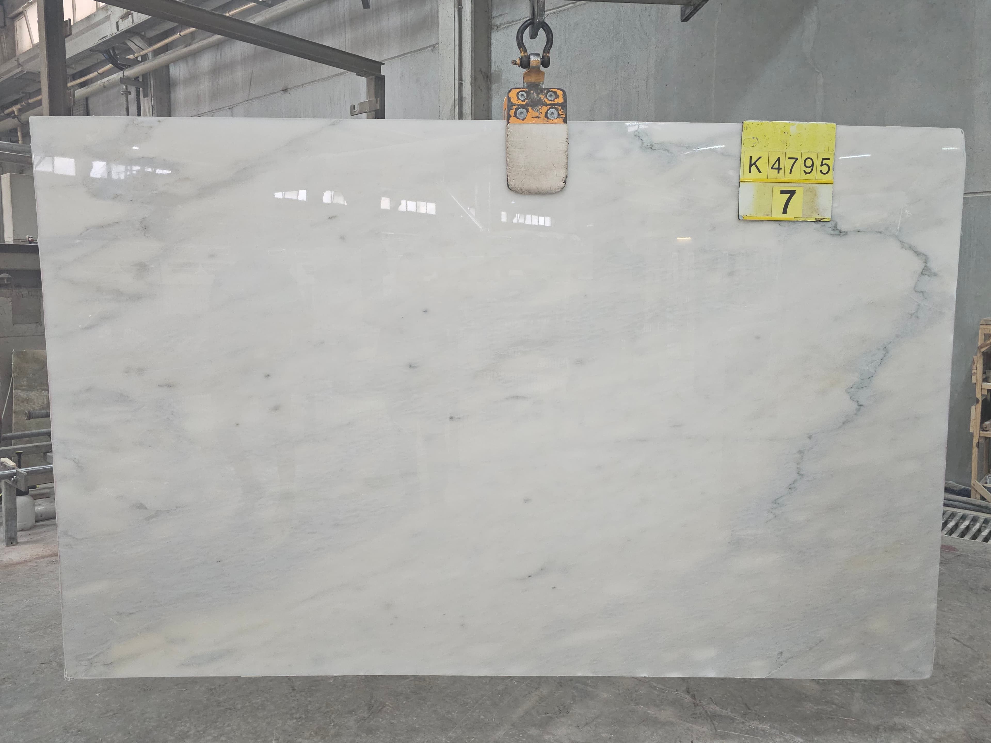 Calacatta Oyster · Select