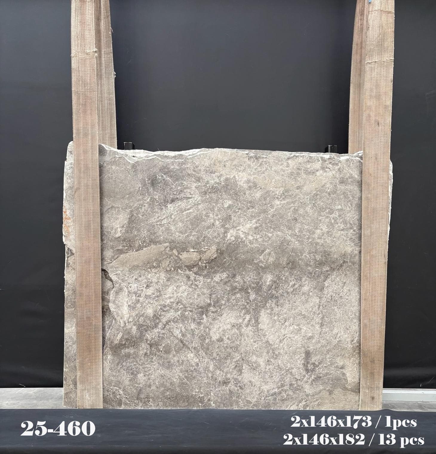 Tundra Grey Dark · Select