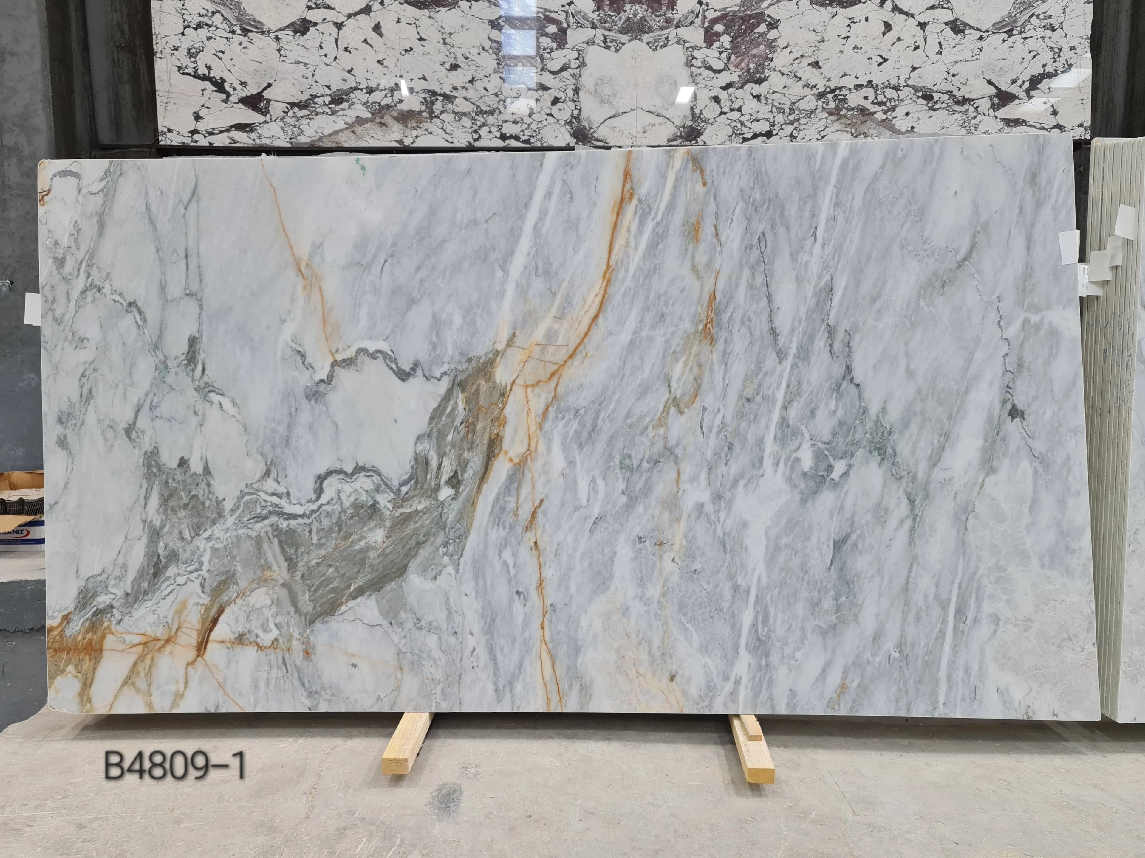 Calacatta Gold · Select