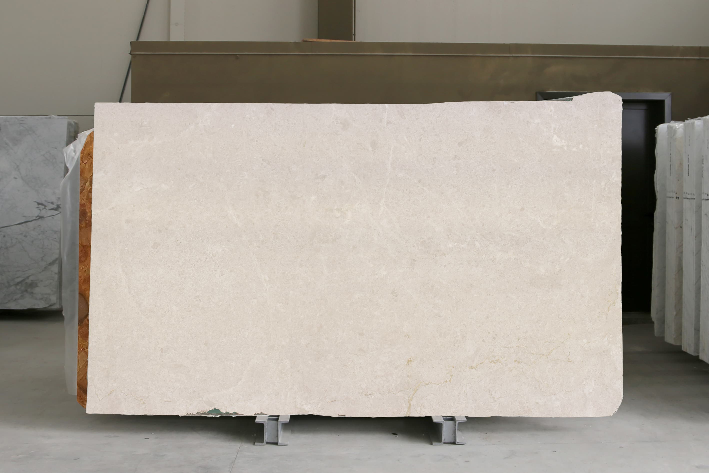 Ottoman Beige · Select